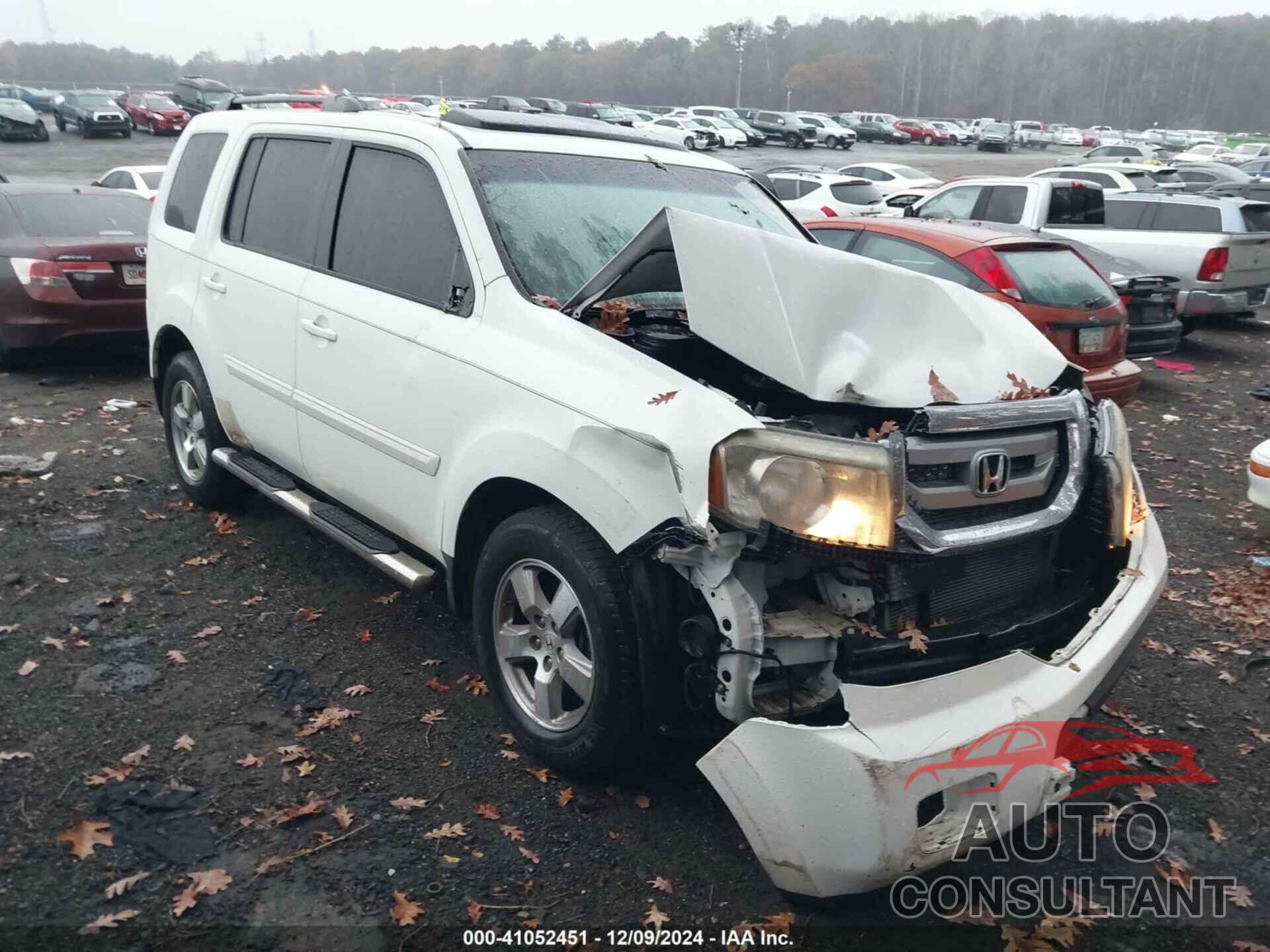 HONDA PILOT 2011 - 5FNYF3H58BB033609