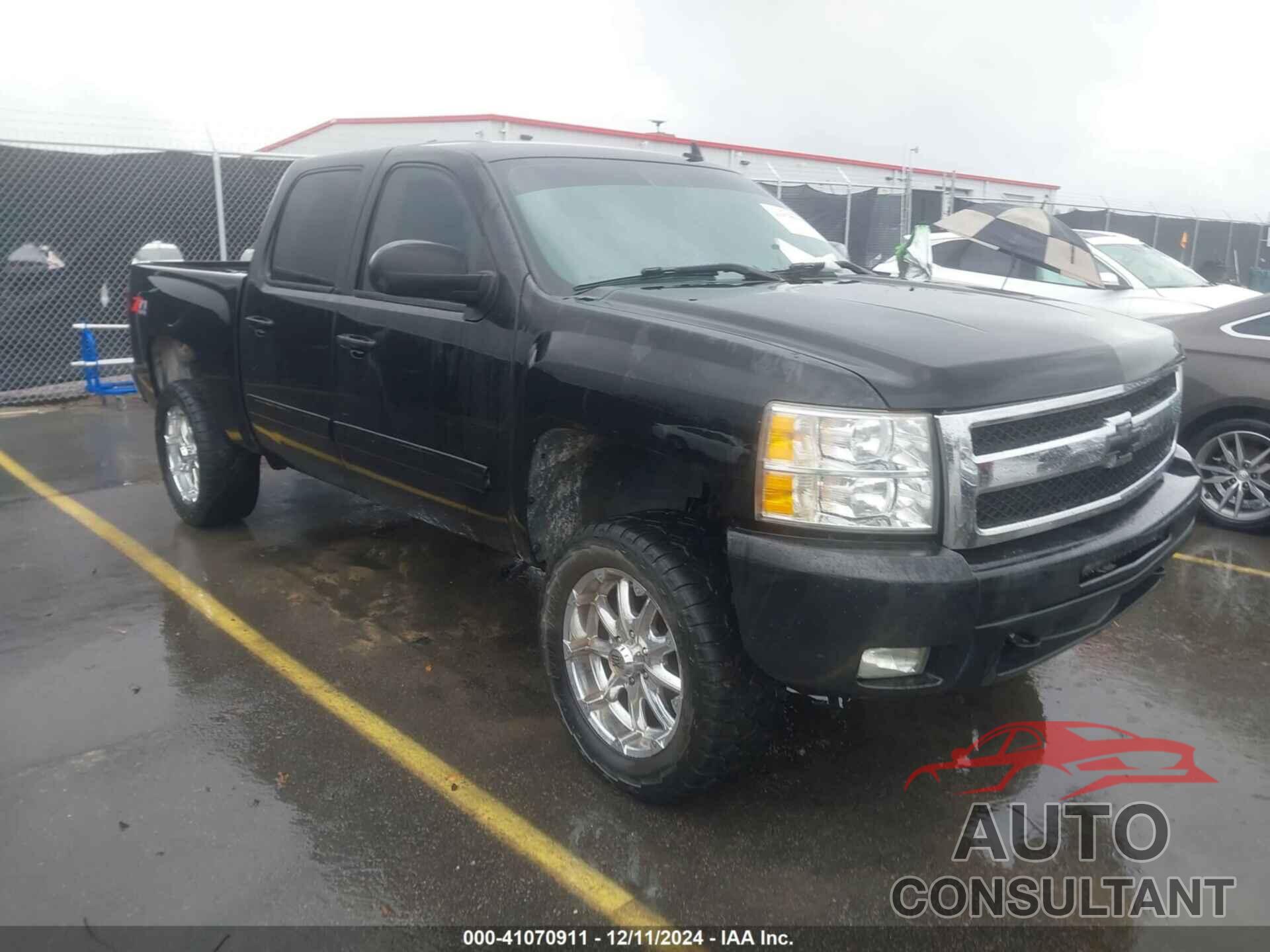 CHEVROLET SILVERADO 1500 2011 - 3GCPKTE25BG243886