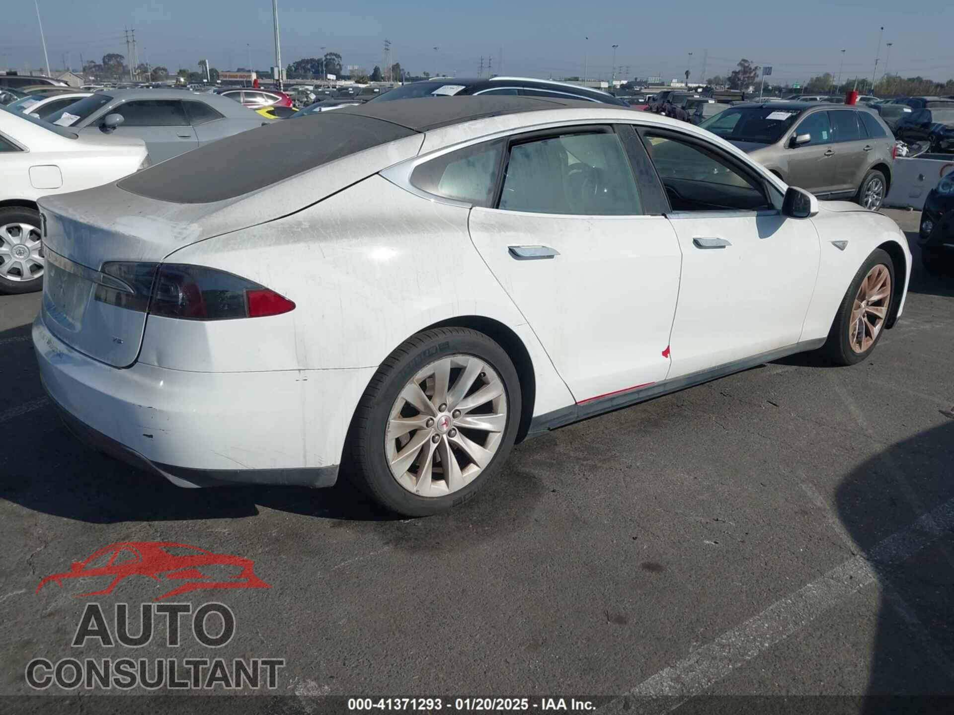 TESLA MODEL S 2014 - 5YJSA1S13EFP35596