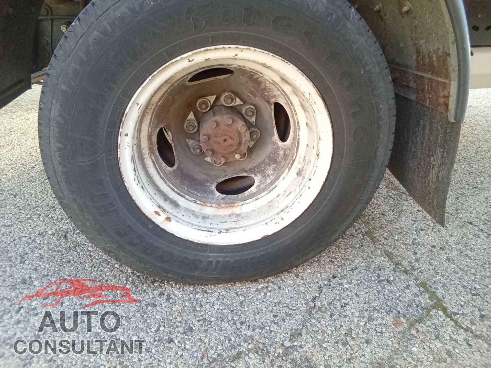 FORD ECONOLINE 2019 - 1FDXE4FS0KDC52290