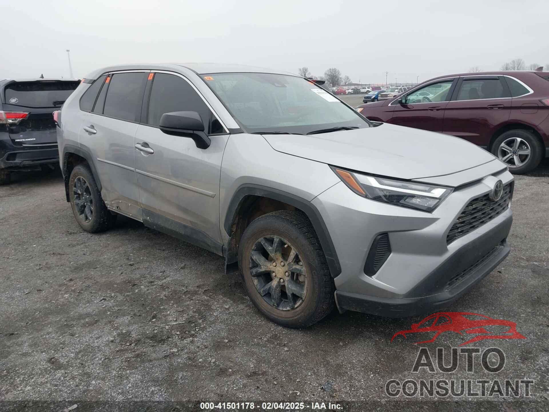 TOYOTA RAV4 2023 - 2T3H1RFVXPC214217