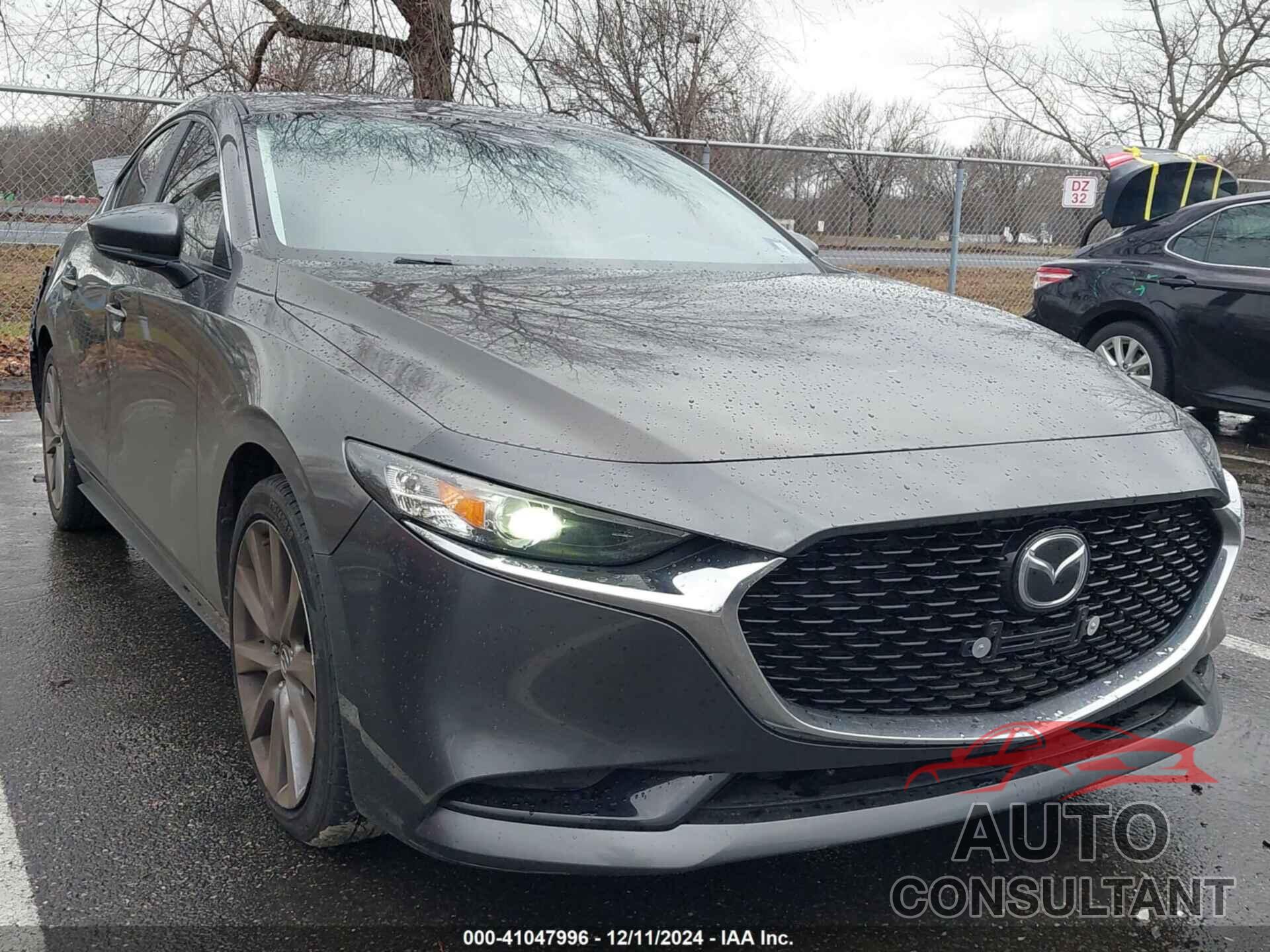 MAZDA MAZDA3 2019 - 3MZBPADL3KM106907