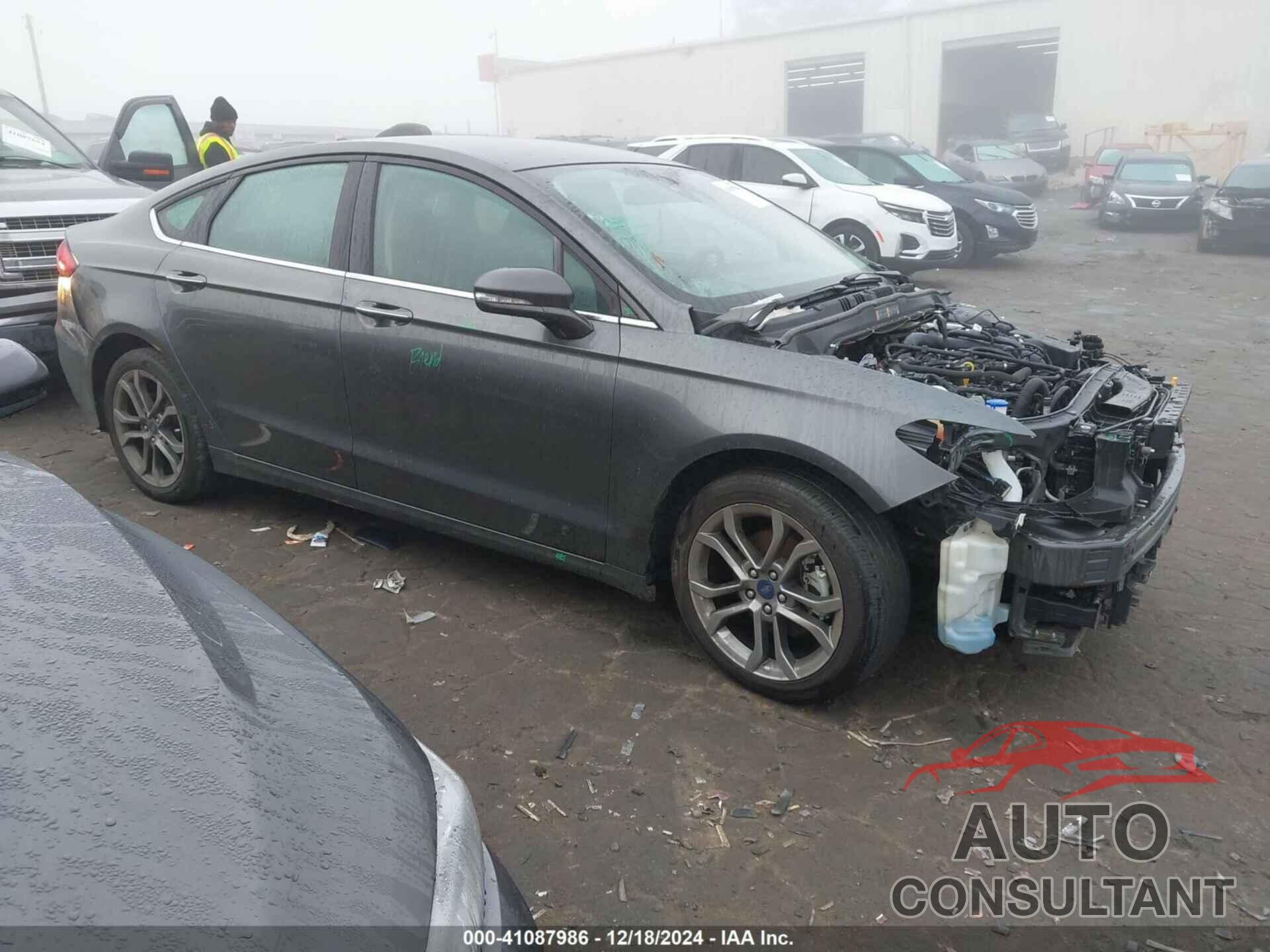 FORD FUSION 2020 - 3FA6P0CD7LR138374