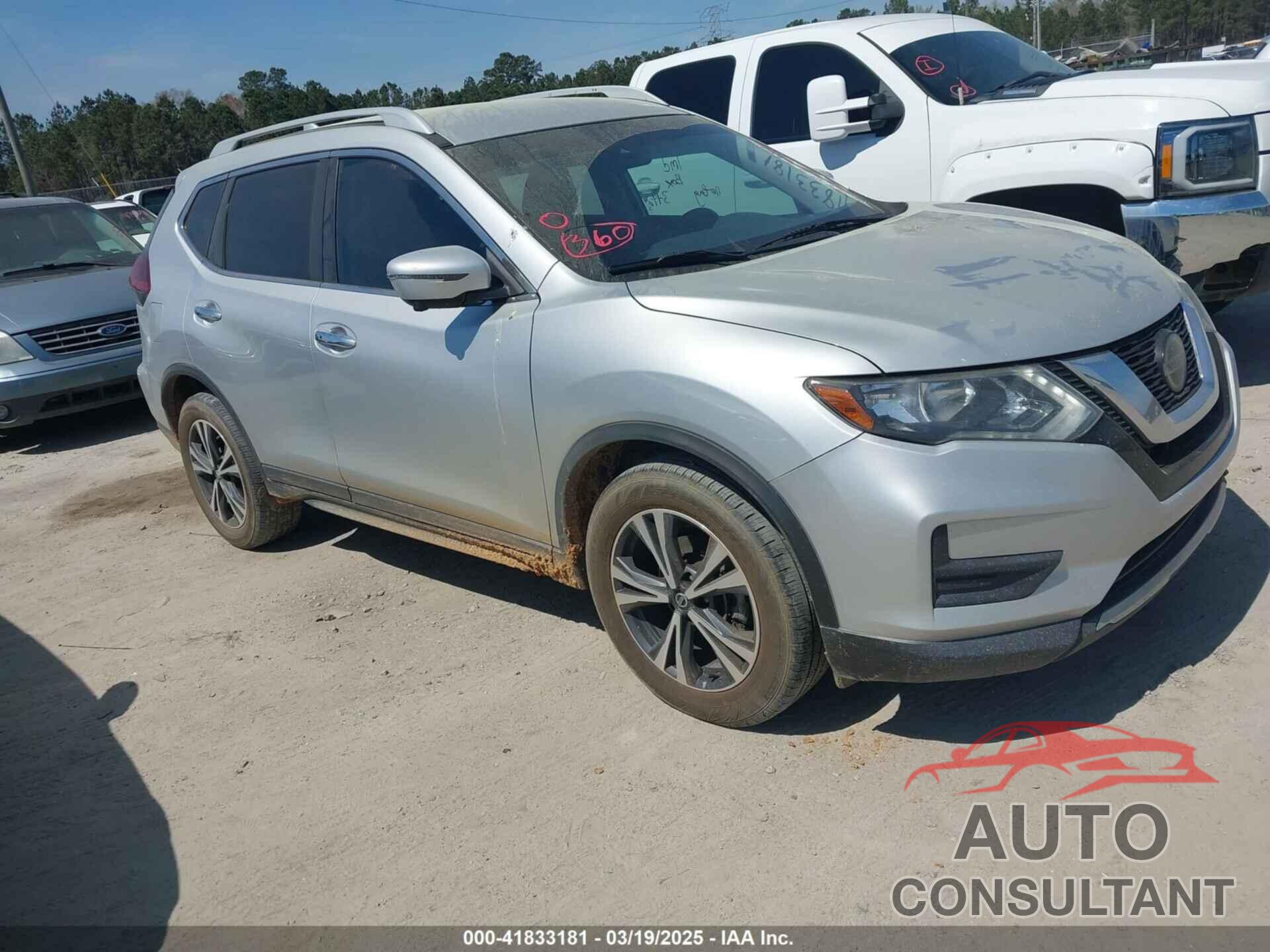 NISSAN ROGUE 2019 - 5N1AT2MT8KC761268