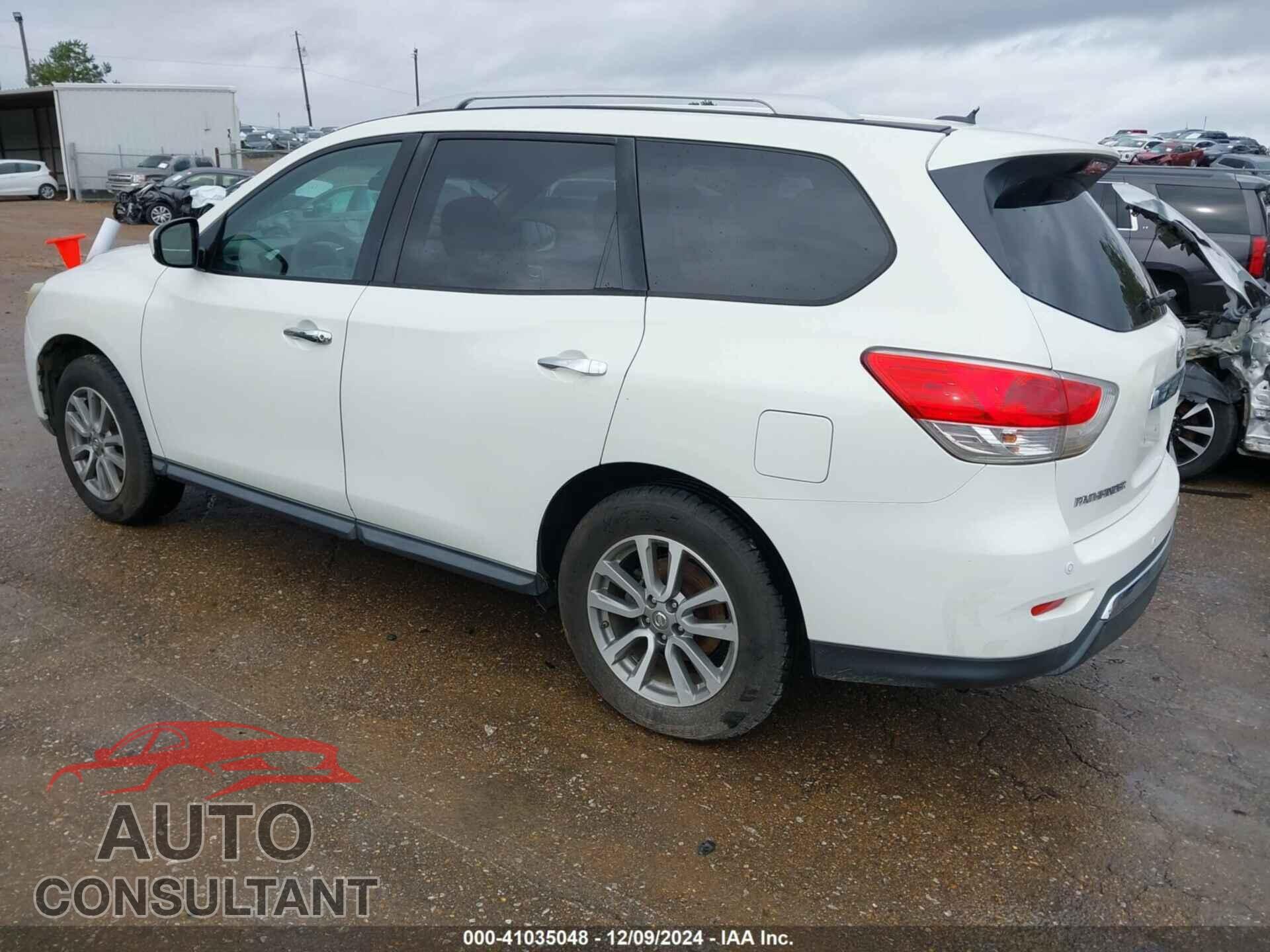 NISSAN PATHFINDER 2013 - 5N1AR2MM3DC610493