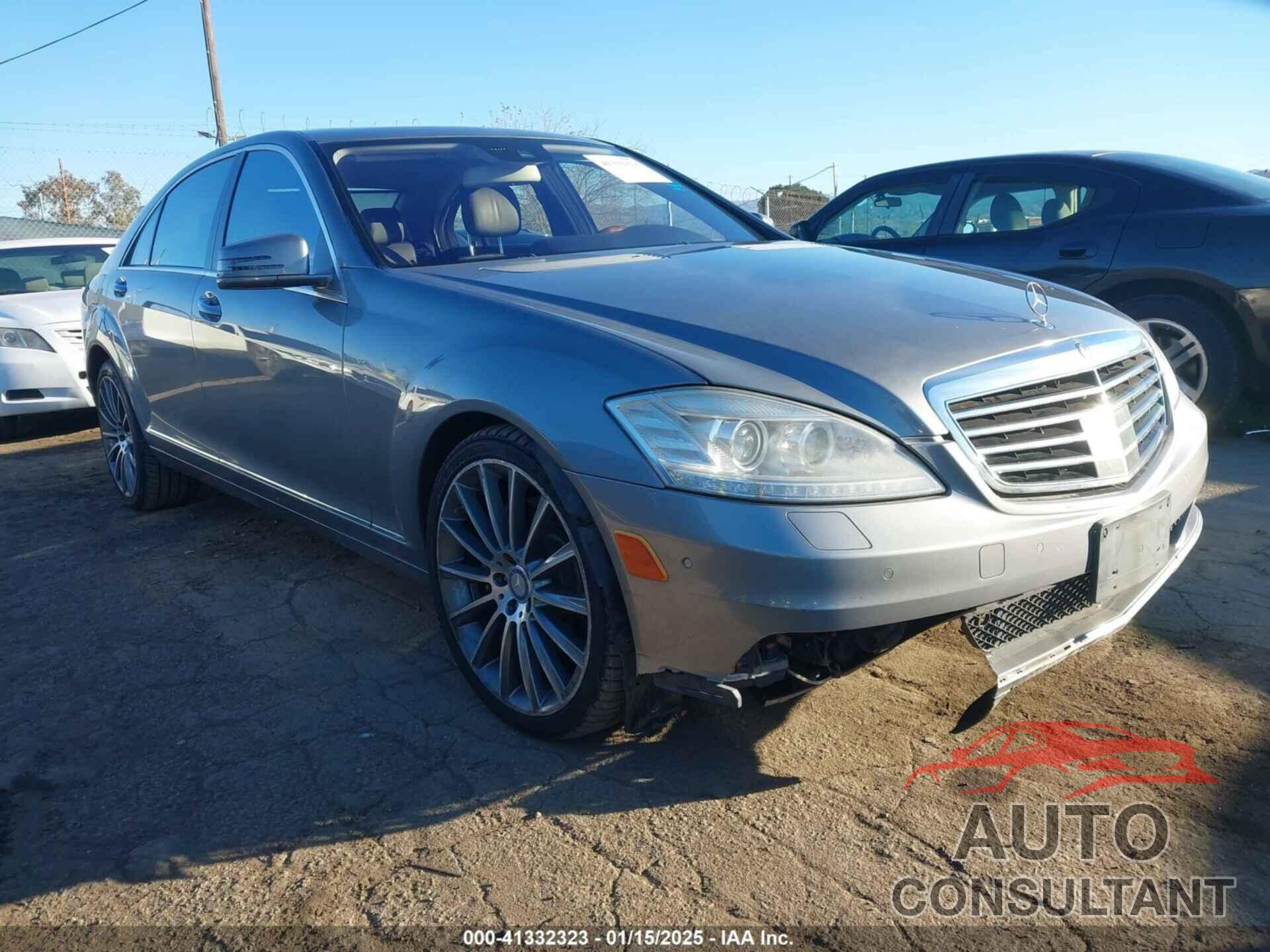 MERCEDES-BENZ S 550 2013 - WDDNG7DB8DA532673