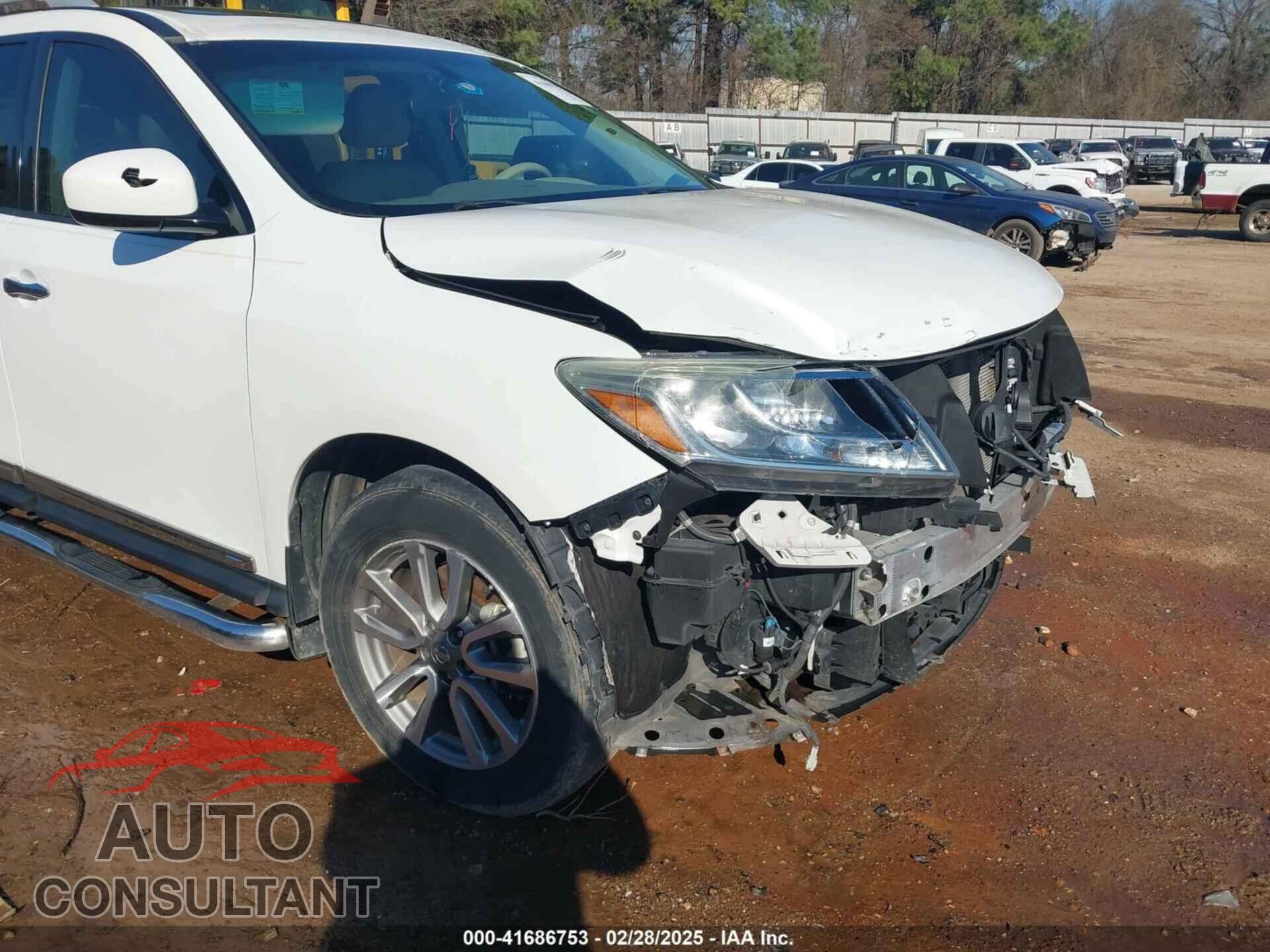 NISSAN PATHFINDER 2014 - 5N1AR2MNXEC717731