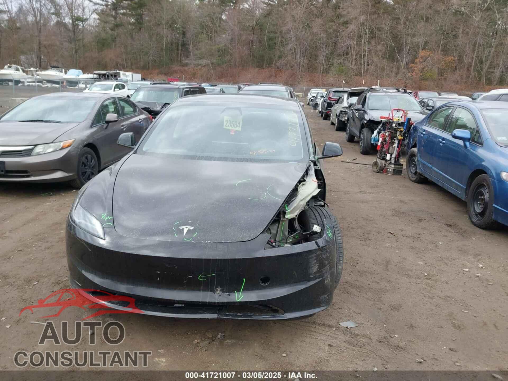 TESLA MODEL 3 2024 - 5YJ3E1EB2RF845235