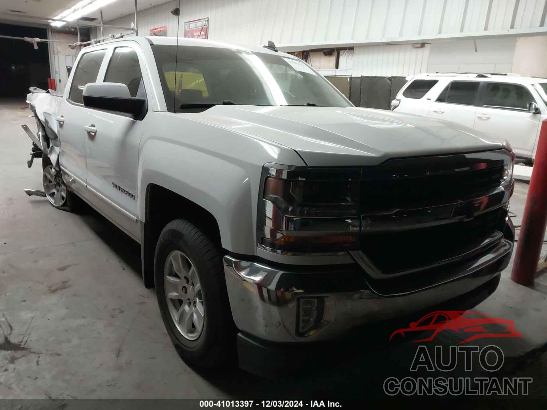 CHEVROLET SILVERADO 1500 2018 - 3GCPCREC8JG264559