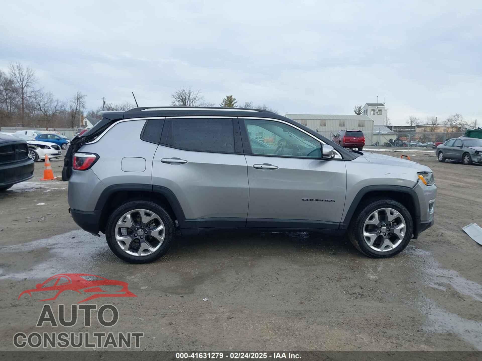 JEEP COMPASS 2019 - 3C4NJDCB3KT673202