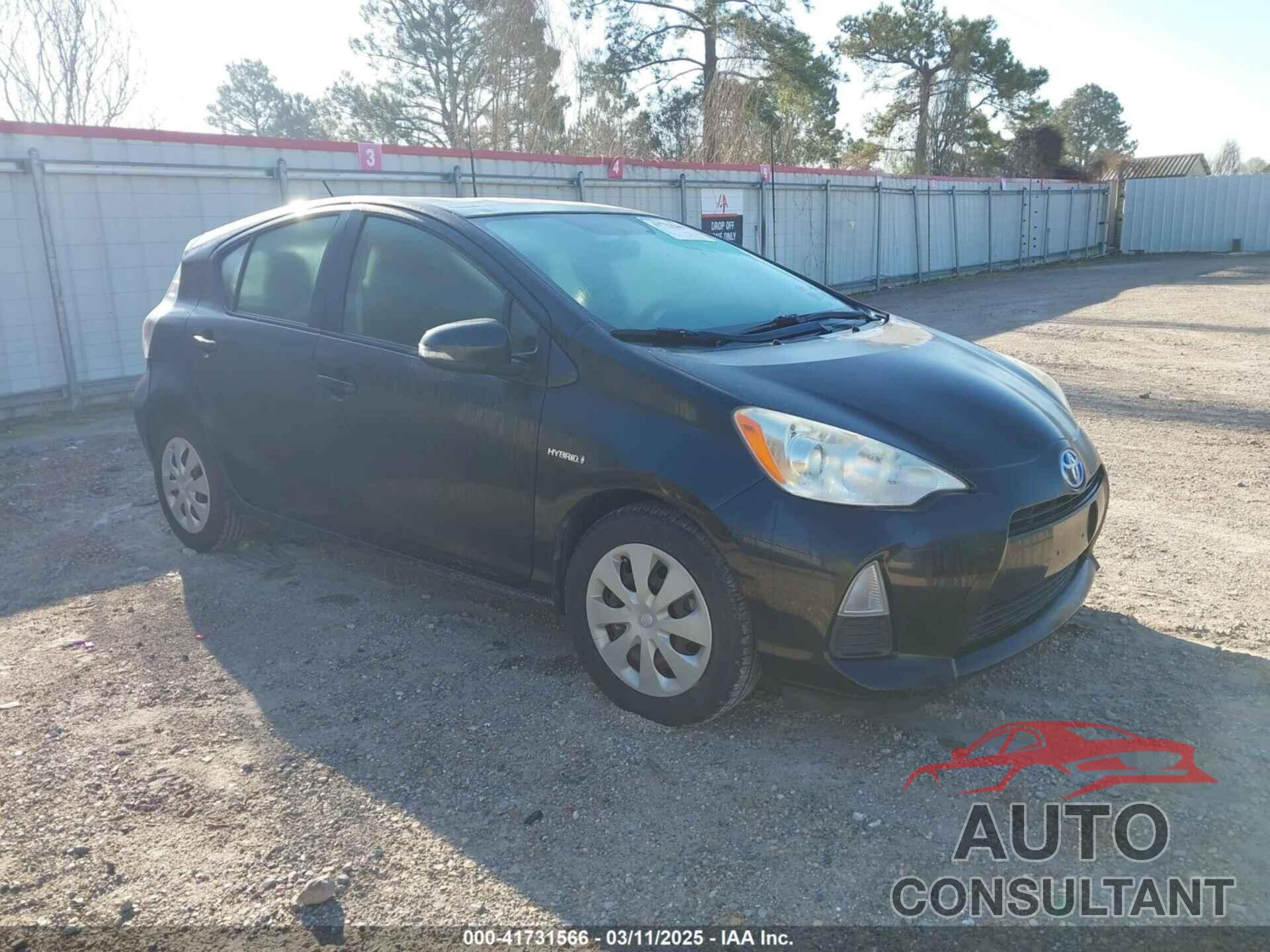 TOYOTA PRIUS C 2013 - JTDKDTB36D1540104