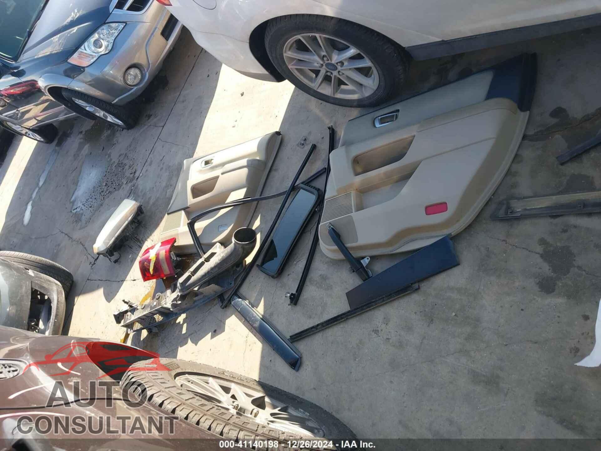 HONDA PILOT 2012 - 5FNYF4H21CB007530