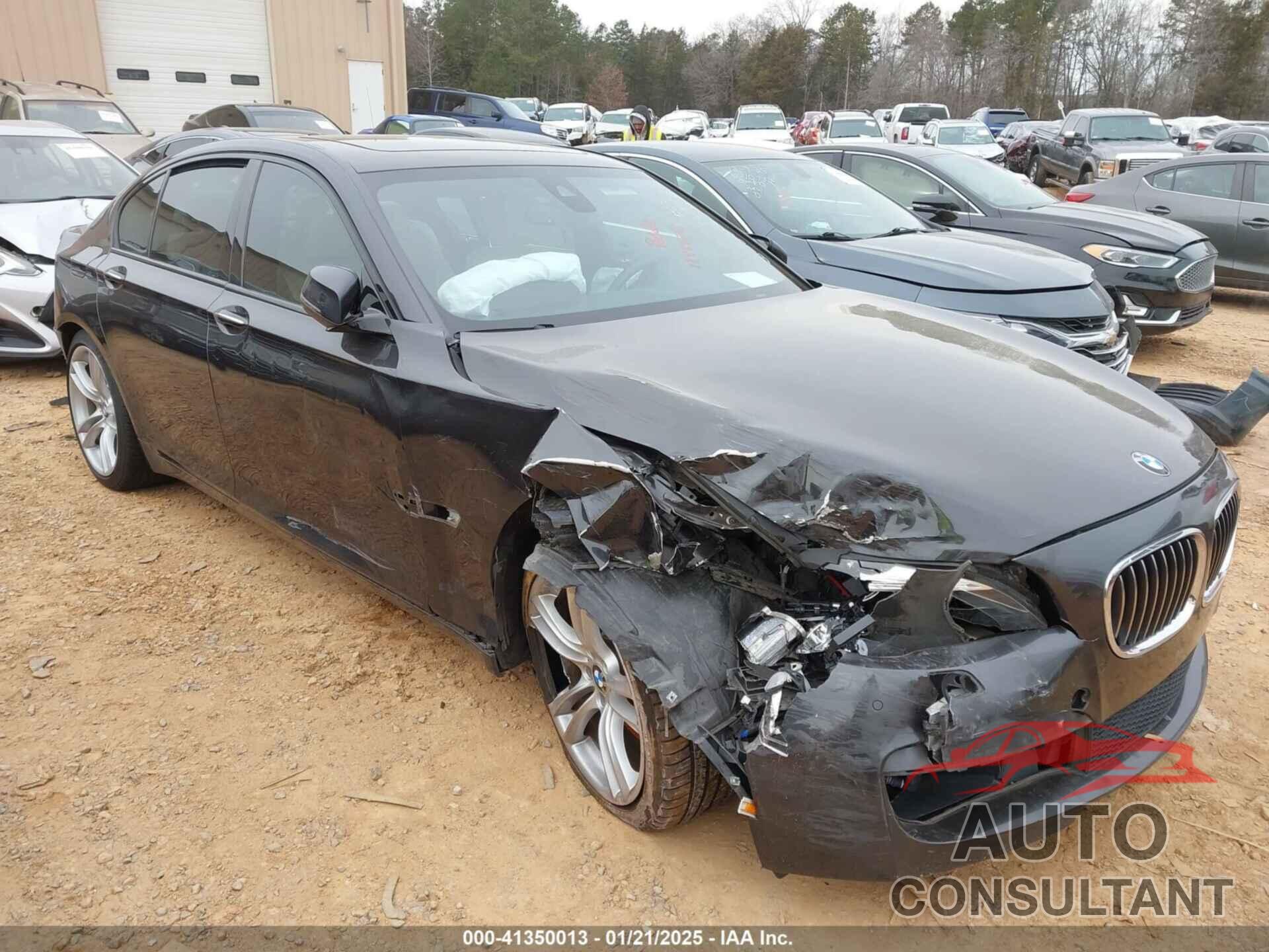 BMW 750I 2014 - WBAYA8C55ED228448