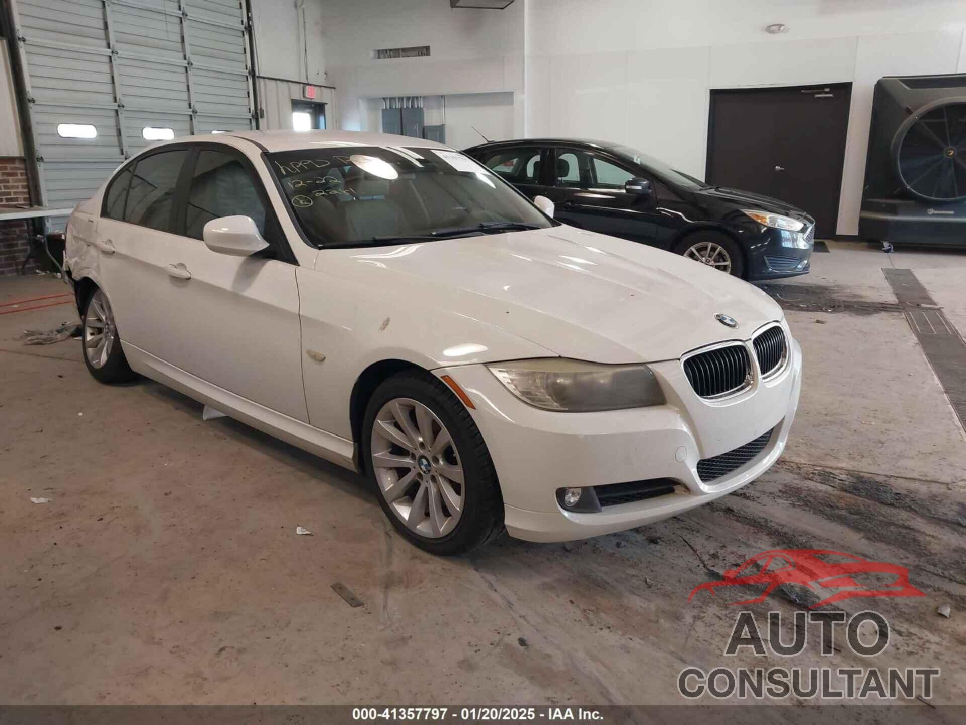 BMW 328I 2011 - WBAPH7G55BNN02281