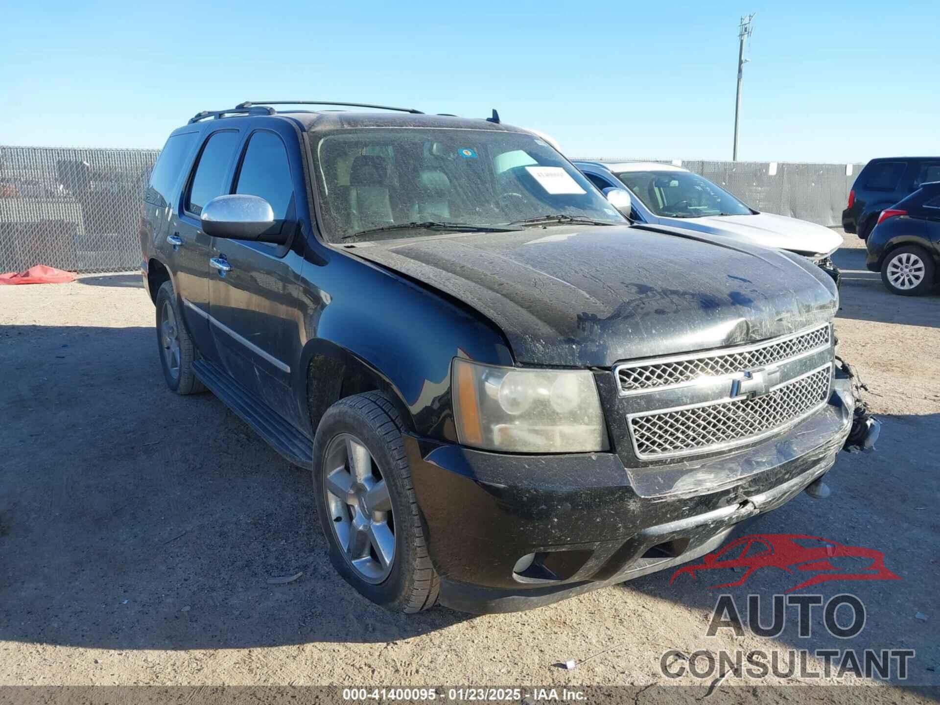 CHEVROLET TAHOE 2011 - 1GNSCCE02BR115571