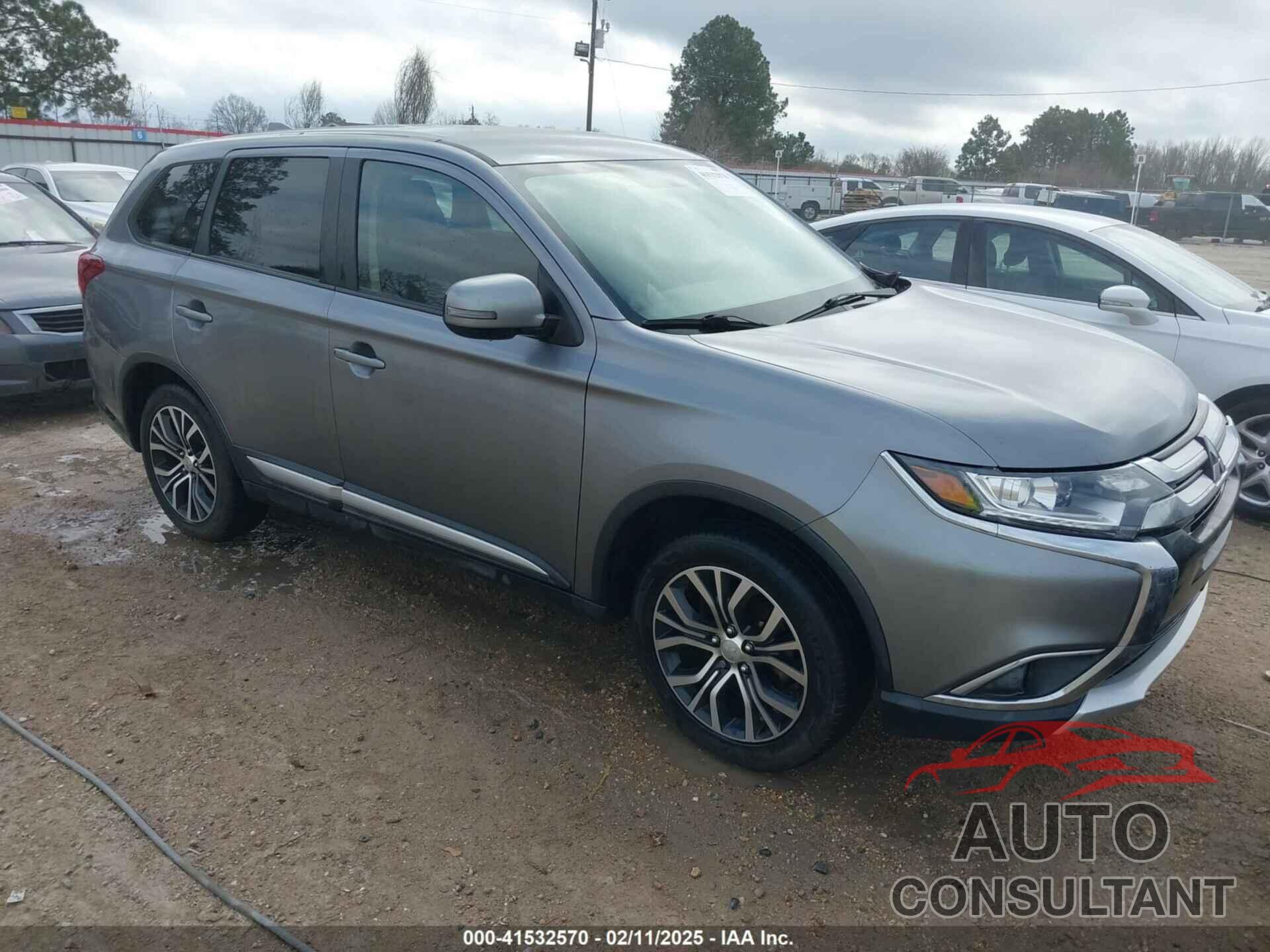 MITSUBISHI OUTLANDER 2018 - JA4AD3A3XJJ000399