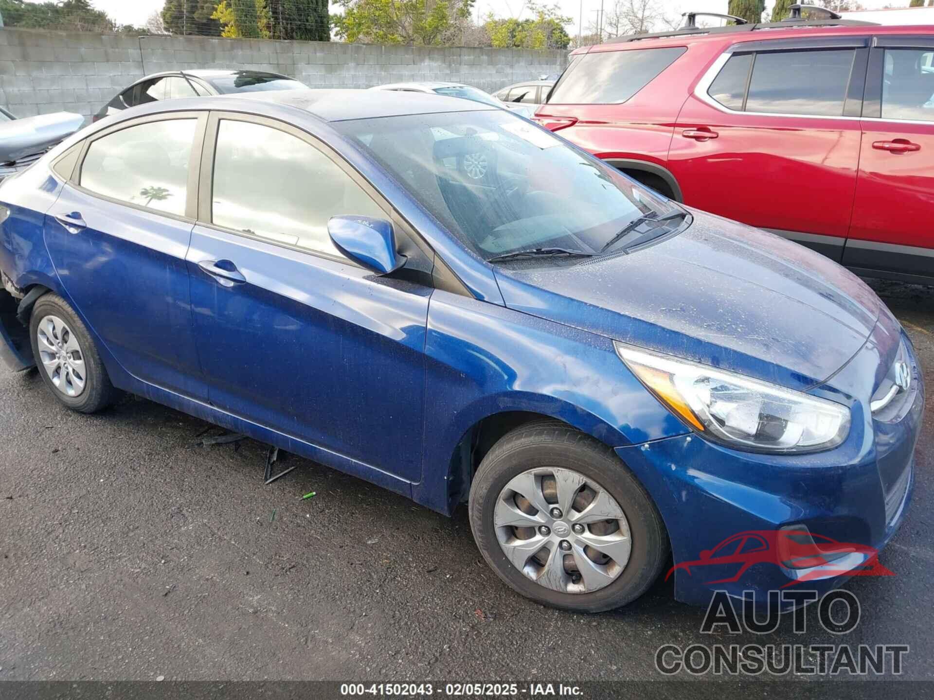HYUNDAI ACCENT 2017 - KMHCT4AE5HU180811