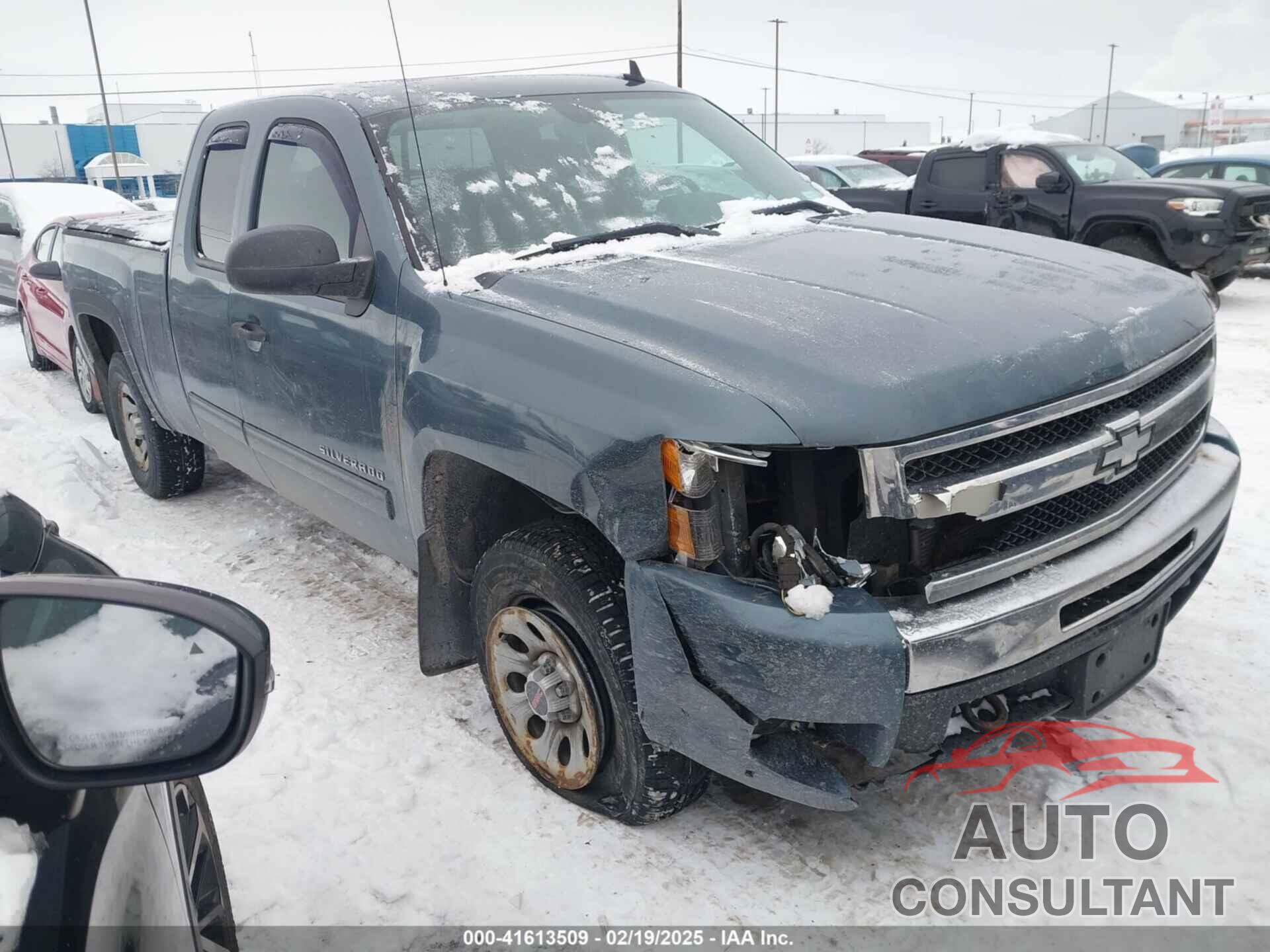 CHEVROLET SILVERADO 1500 2011 - 1GCRKSE31BZ385387