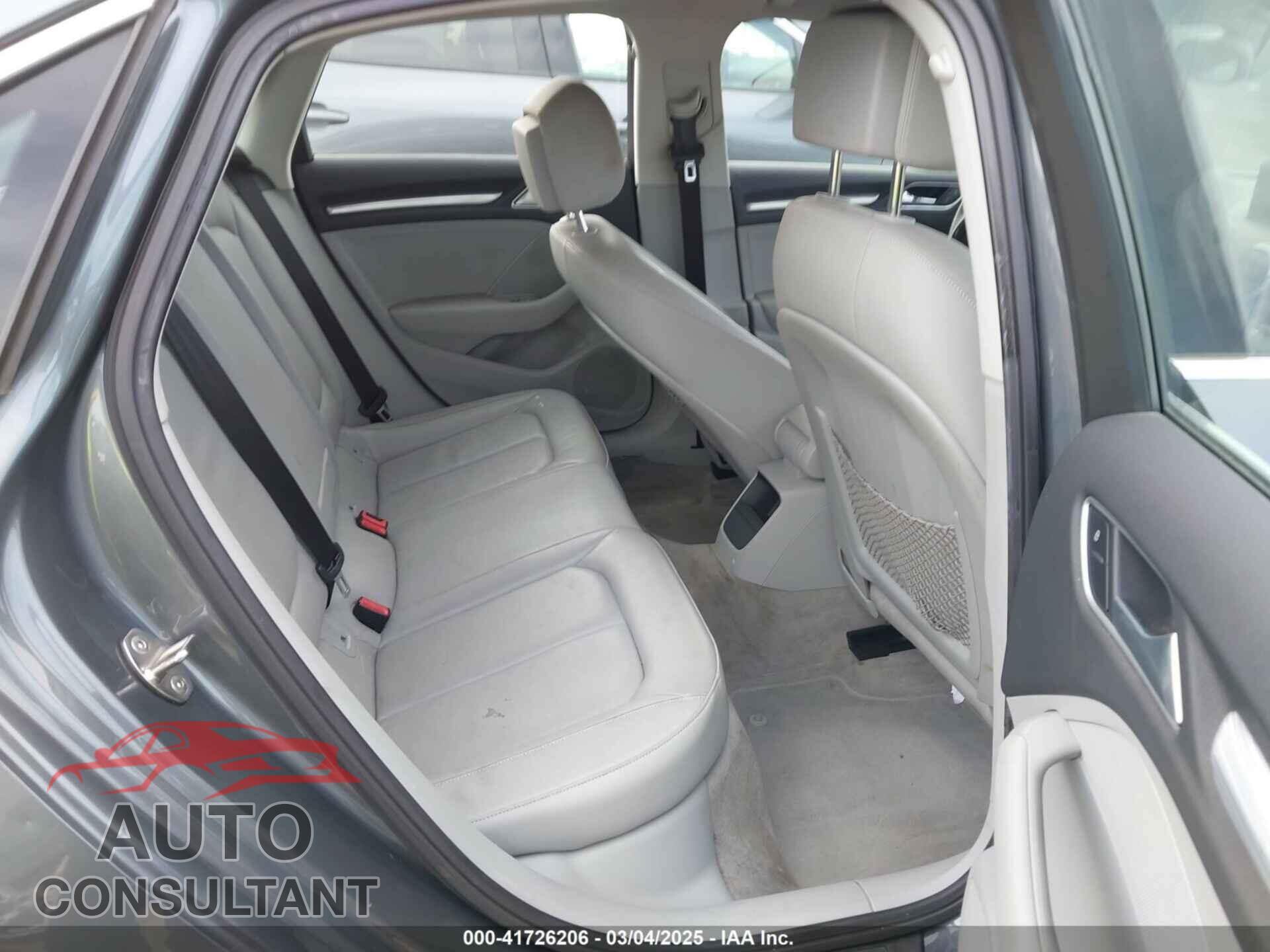 AUDI A3 2015 - WAUACGFF3F1002941