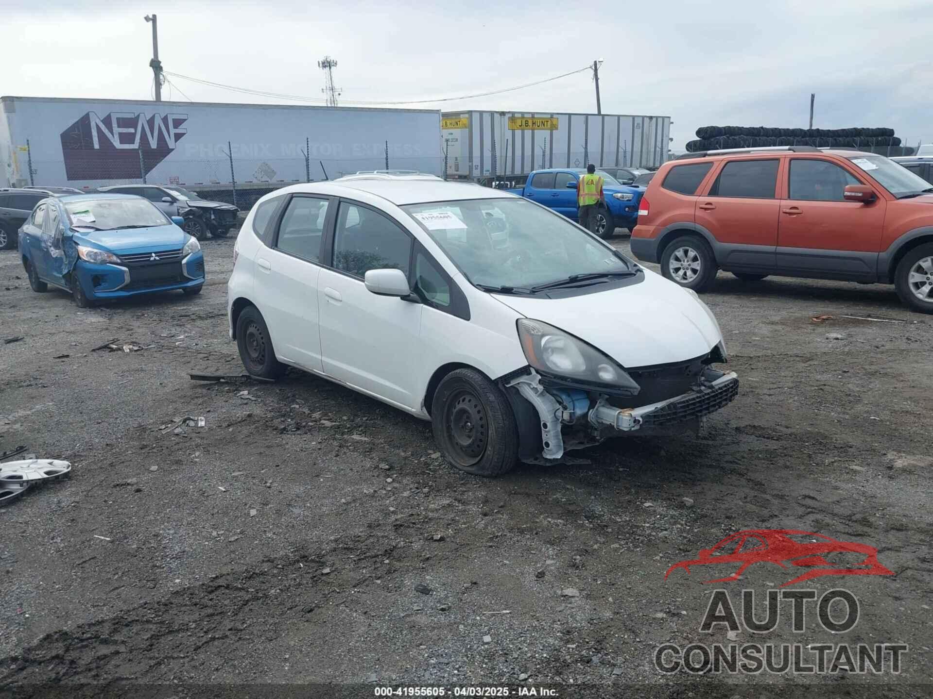 HONDA FIT 2013 - JHMGE8H36DC022455