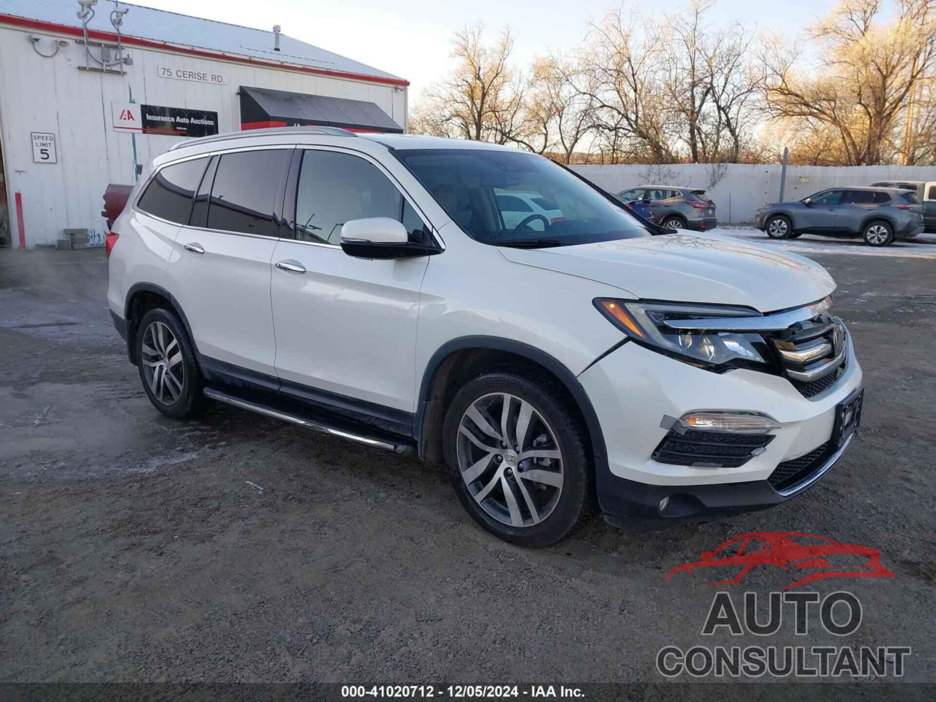 HONDA PILOT 2017 - 5FNYF6H00HB009173