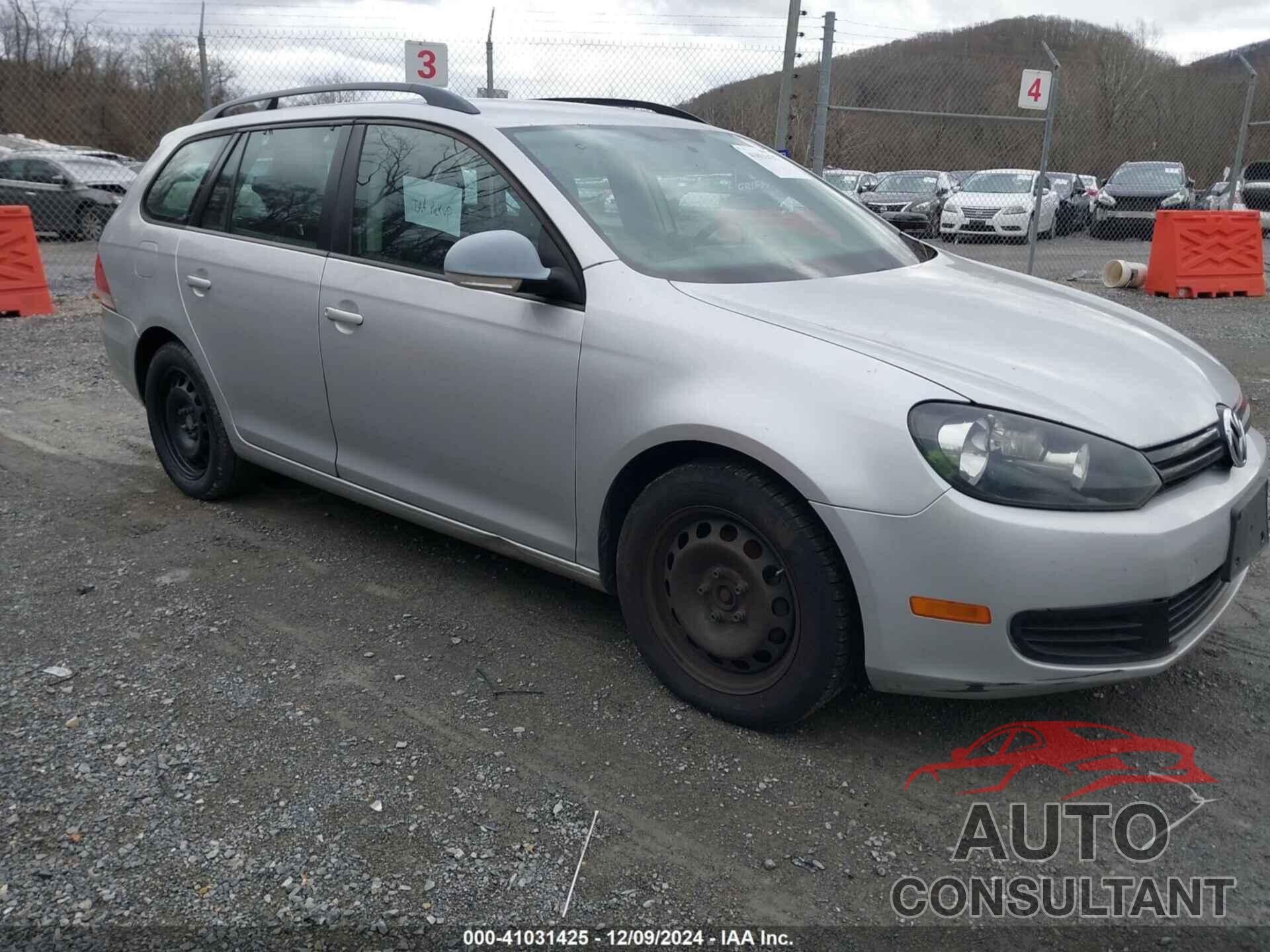 VOLKSWAGEN JETTA 2010 - 3VWKX8AJ5AM622454