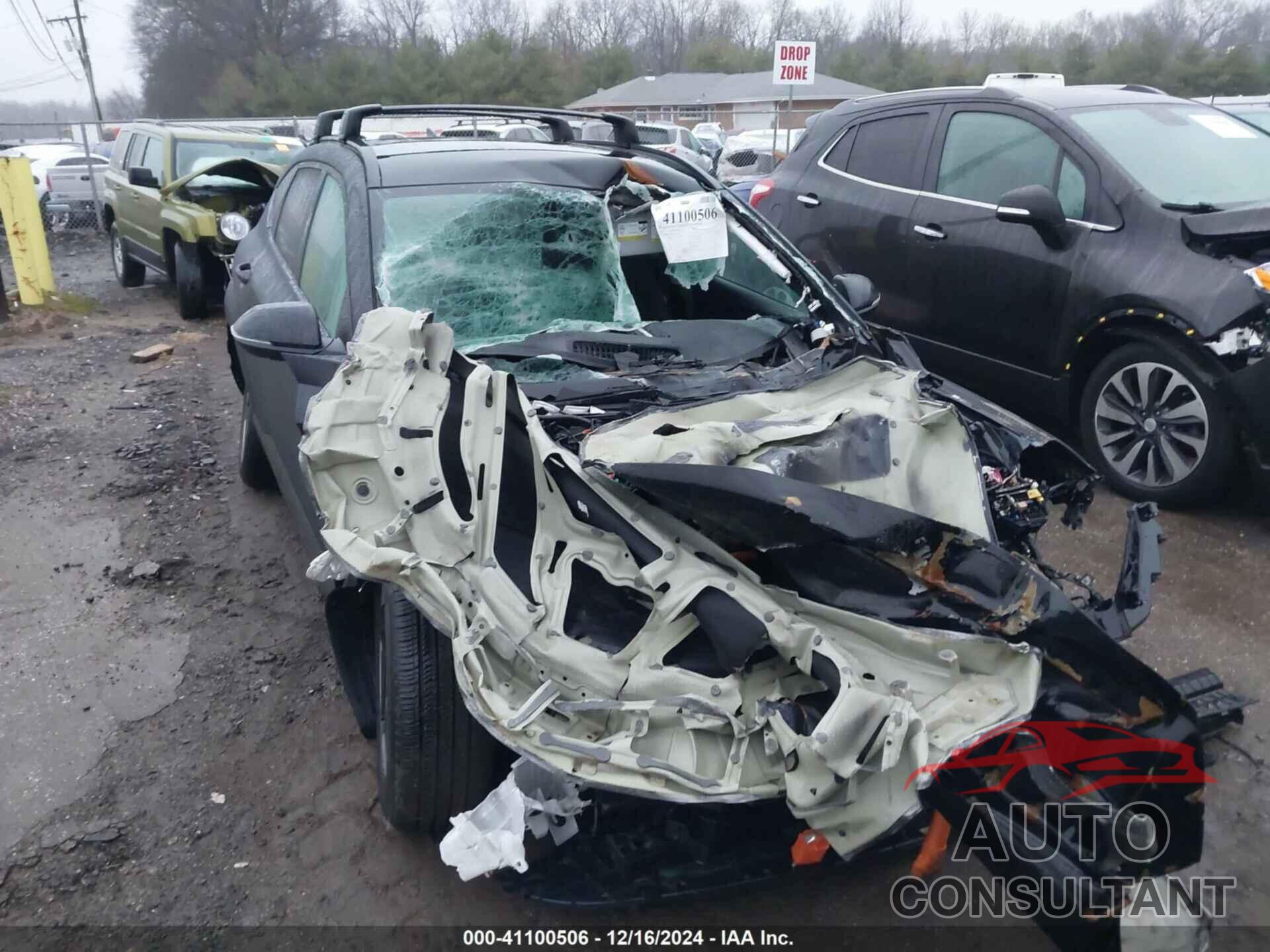 HYUNDAI KONA 2024 - KM8HC3A67RU017488