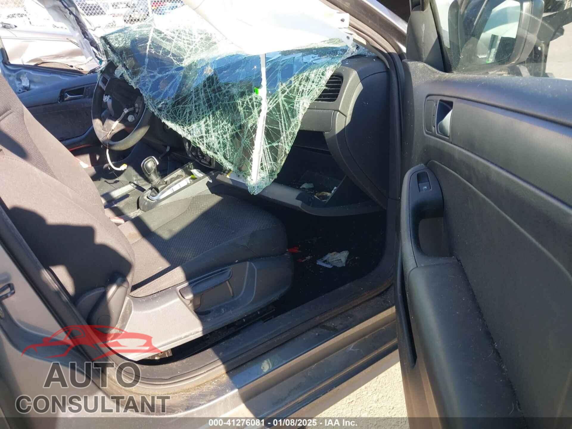 VOLKSWAGEN JETTA 2014 - 3VW2K7AJ2EM302832