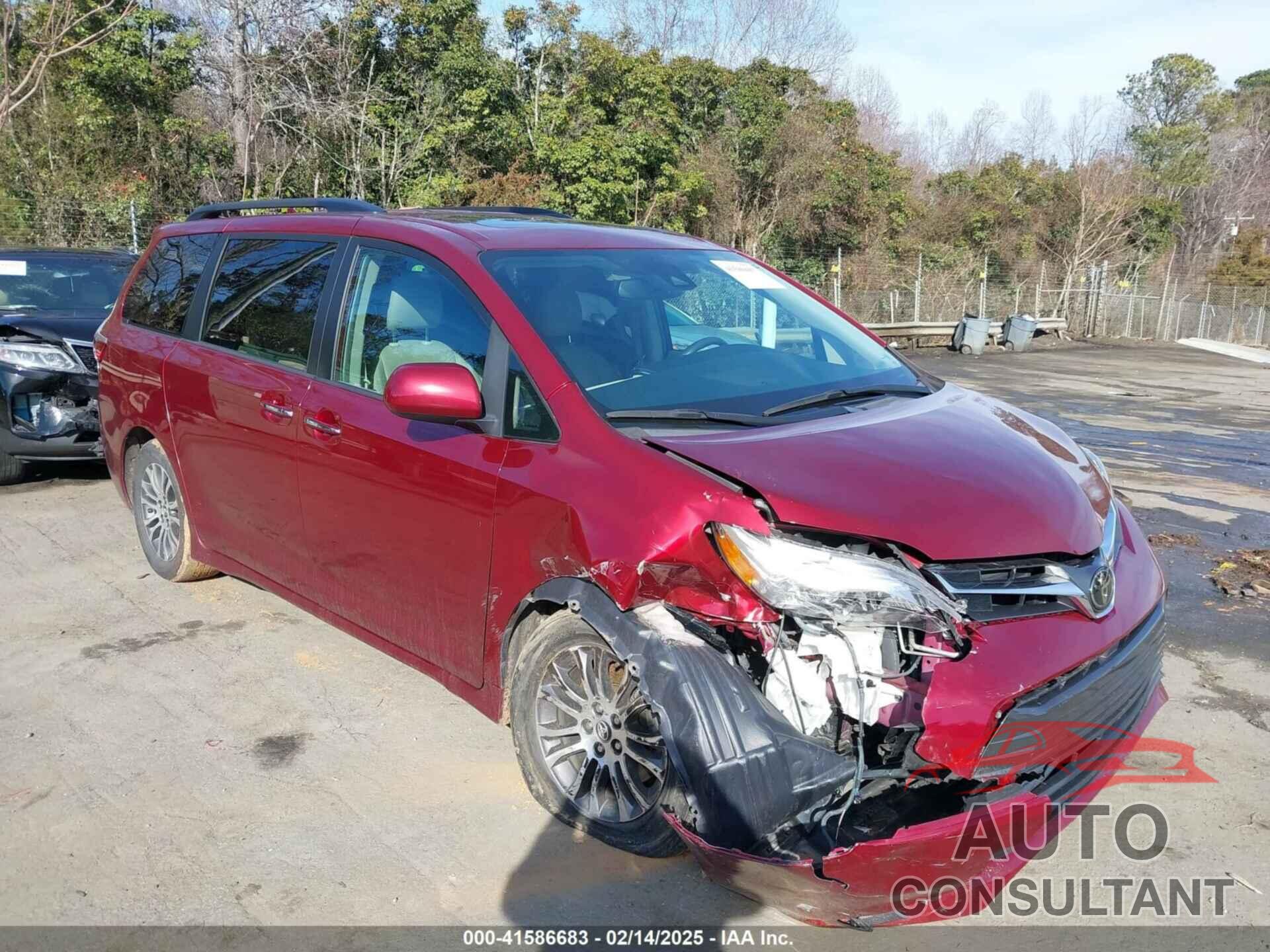 TOYOTA SIENNA 2018 - 5TDYZ3DC3JS905622