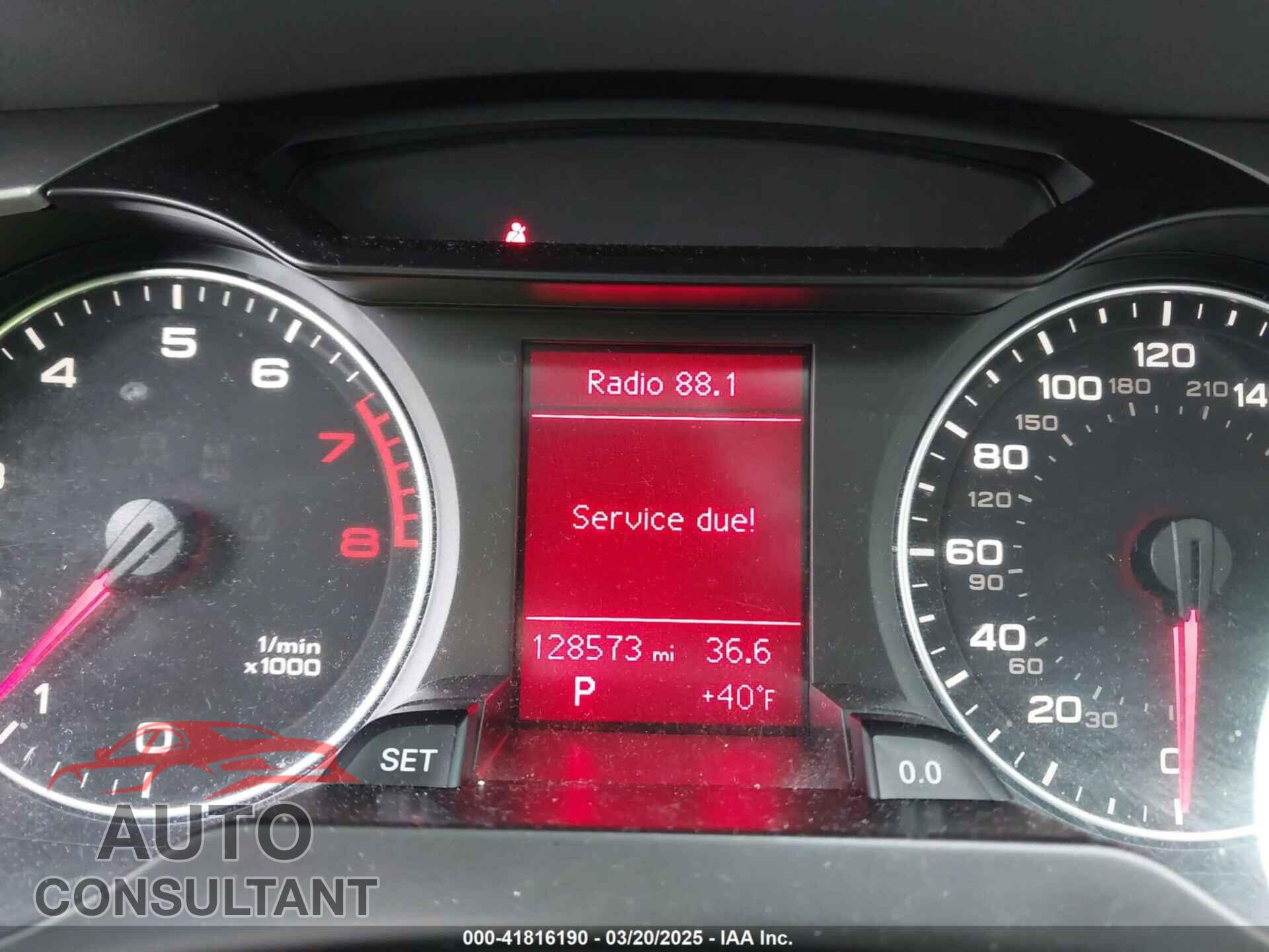 AUDI A4 2011 - WAUBFAFL5BN048076