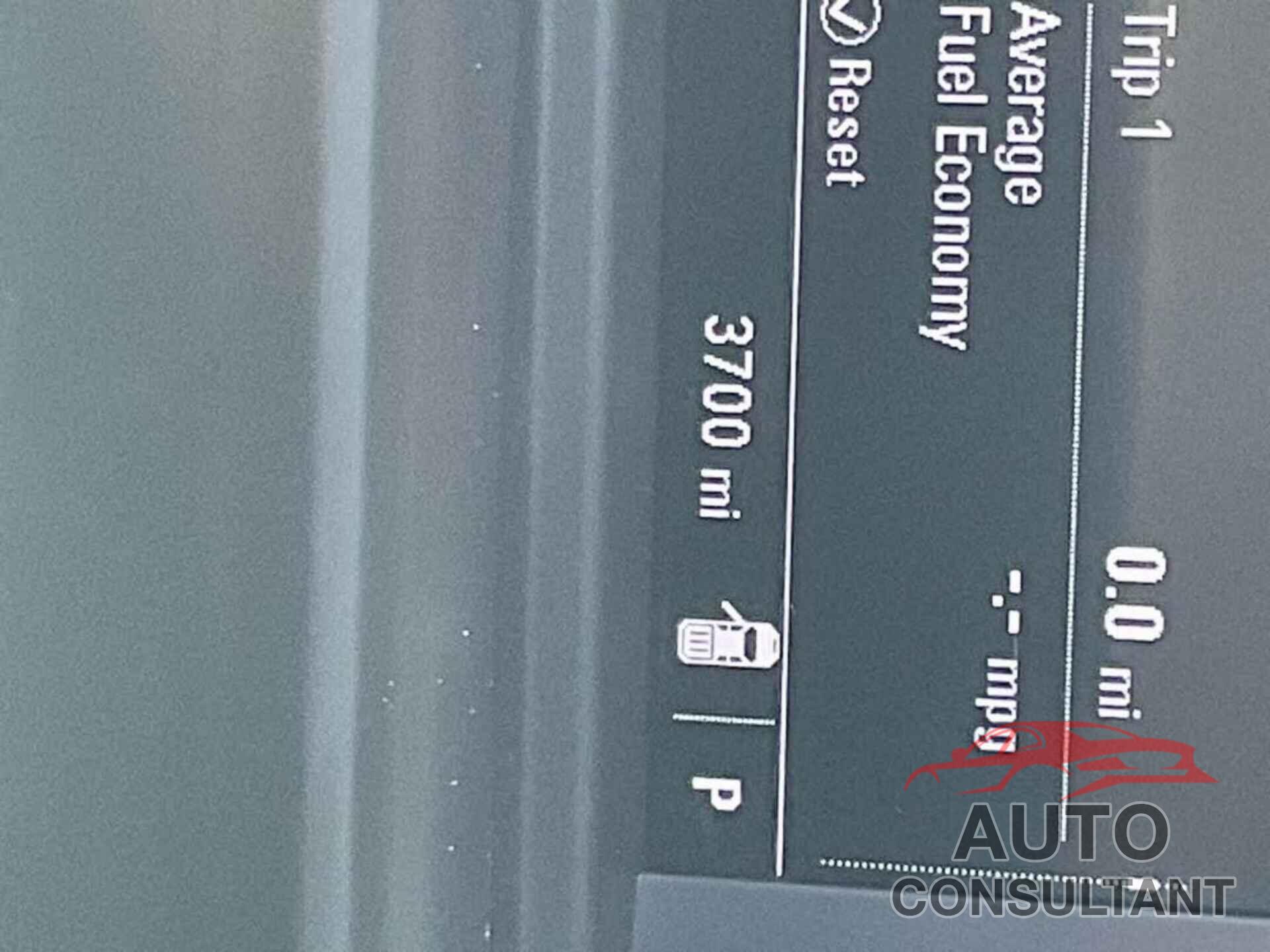 CHEVROLET SILVERADO 1500 2021 - 1GCPWAEF7MZ247078