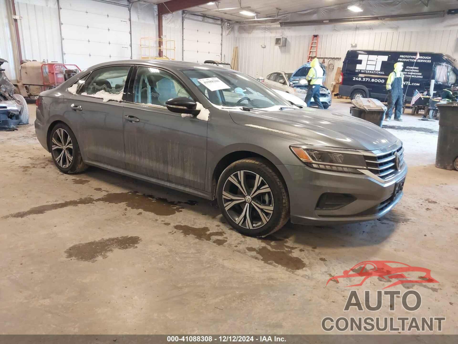 VOLKSWAGEN PASSAT 2022 - 1VWBA7A37NC009532