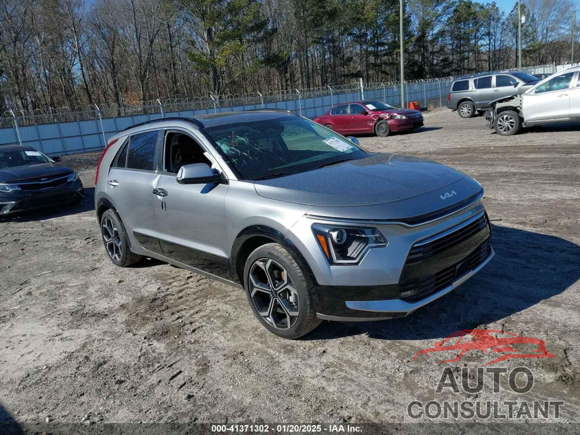 KIA NIRO 2023 - KNDCR3LEXP5073711