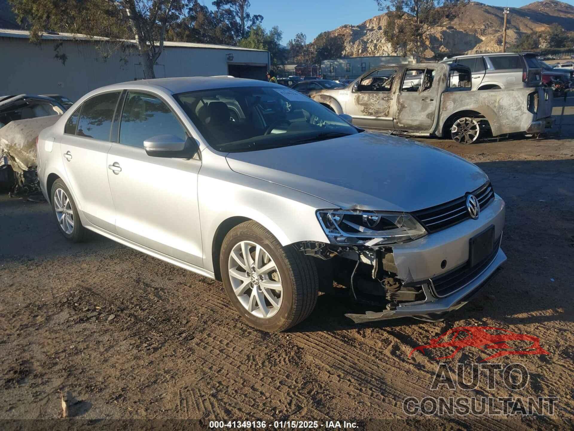VOLKSWAGEN JETTA 2014 - 3VWD17AJXEM291381