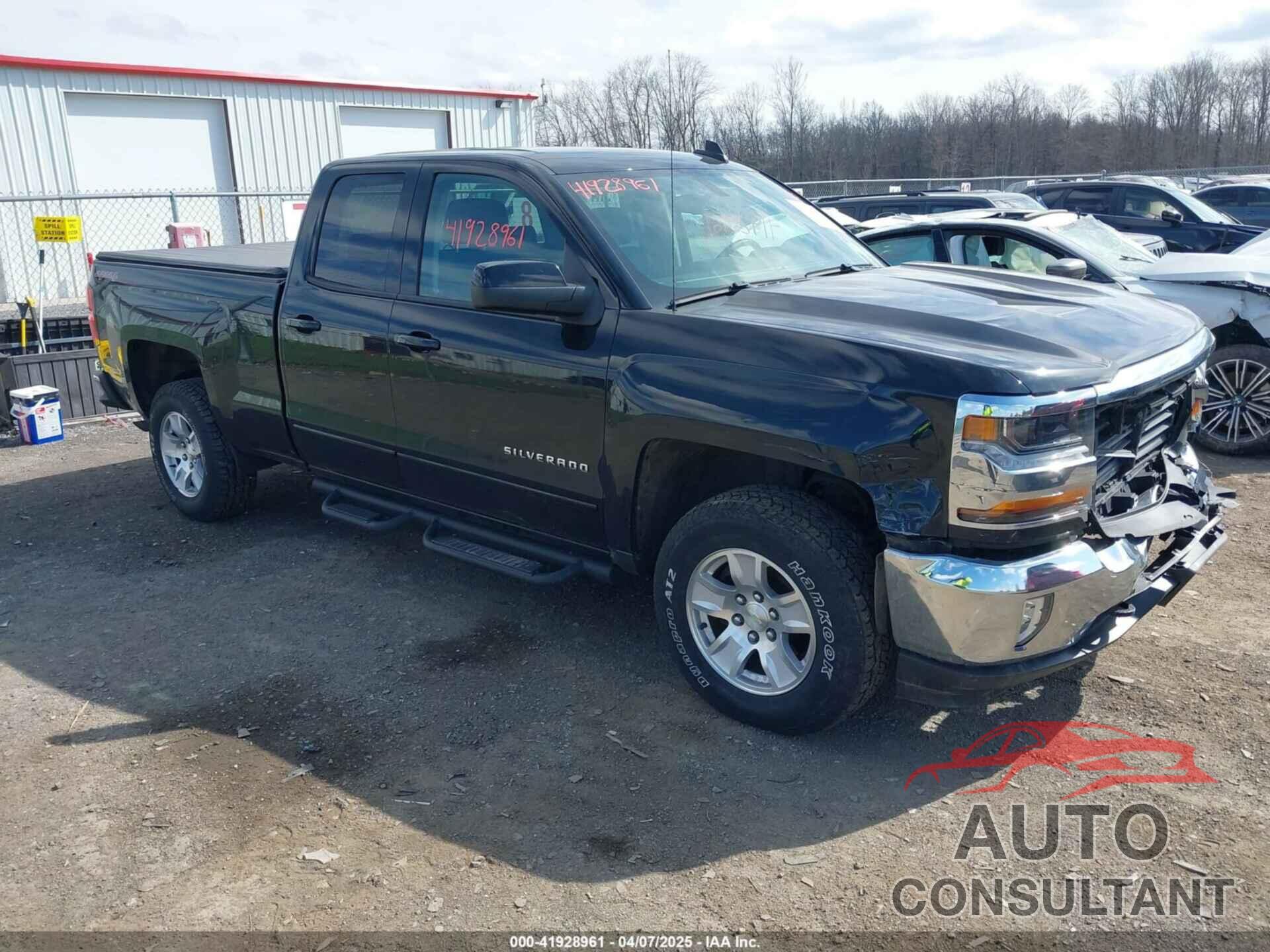 CHEVROLET SILVERADO 1500 2017 - 1GCVKREH7HZ347707
