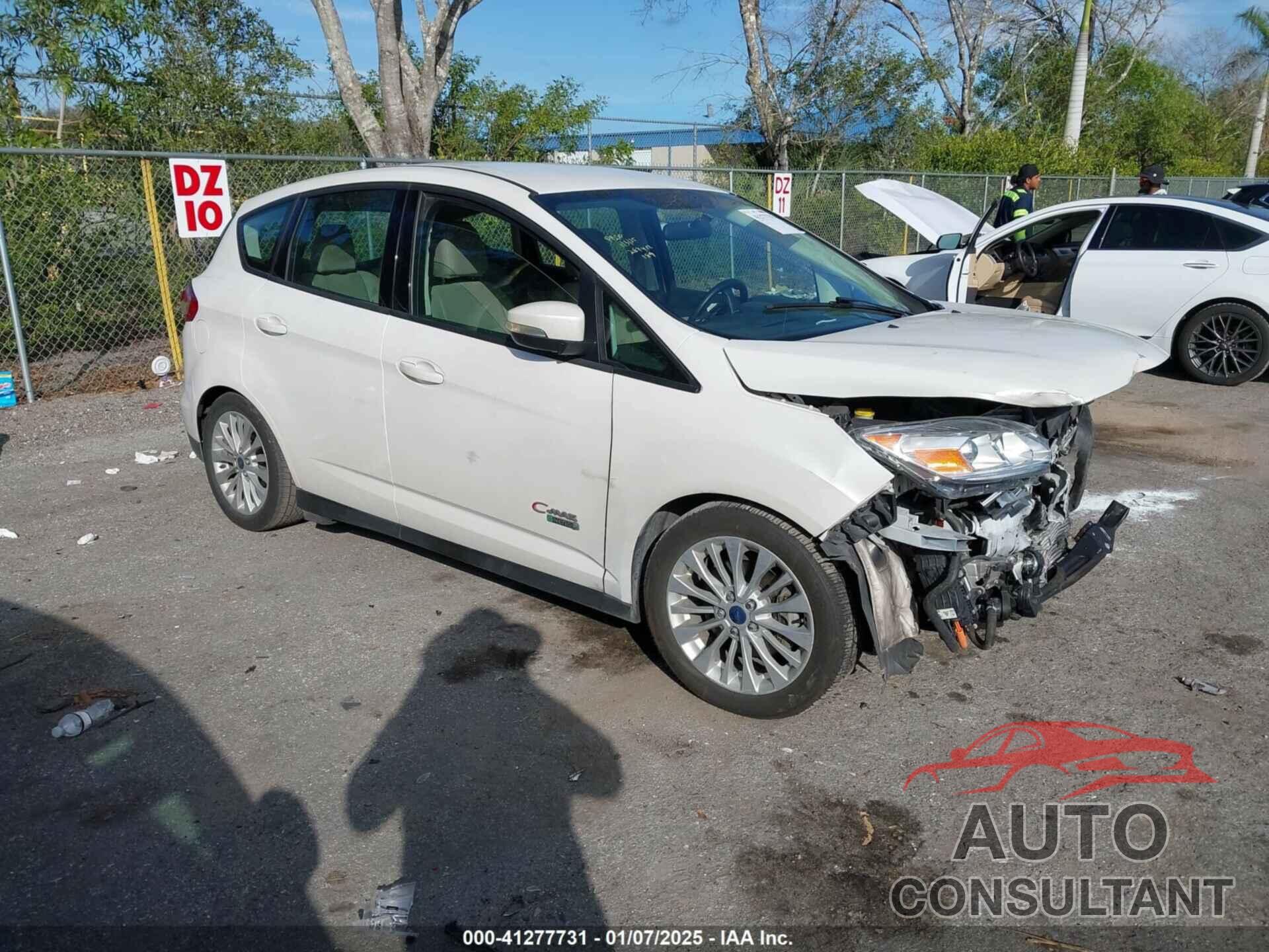 FORD C-MAX ENERGI 2017 - 1FADP5EU8HL107917