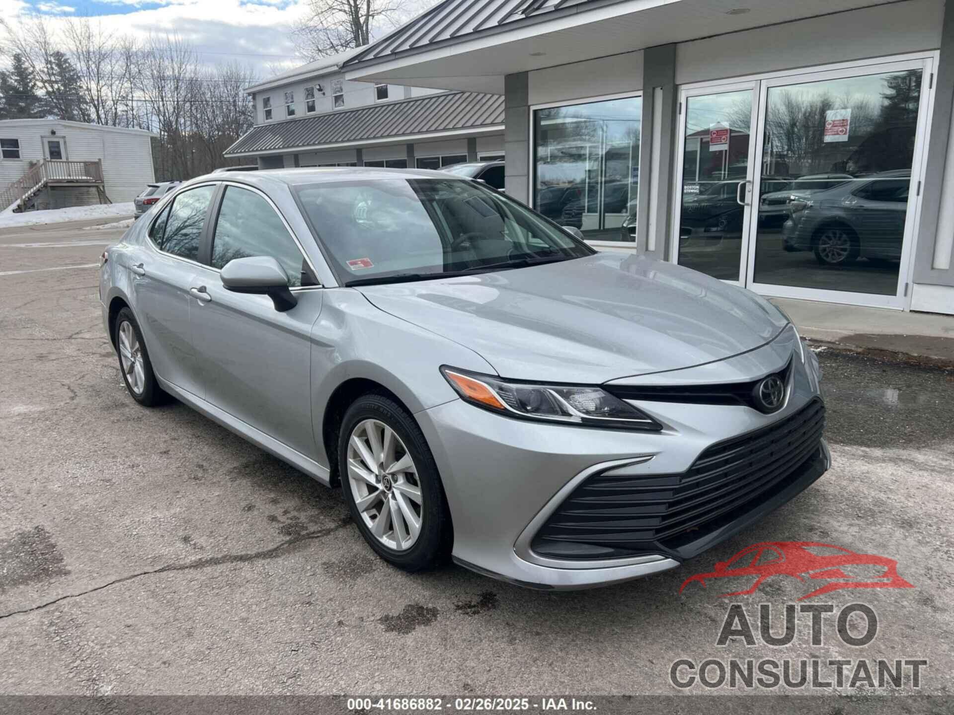 TOYOTA CAMRY 2021 - 4T1C11AK1MU614730