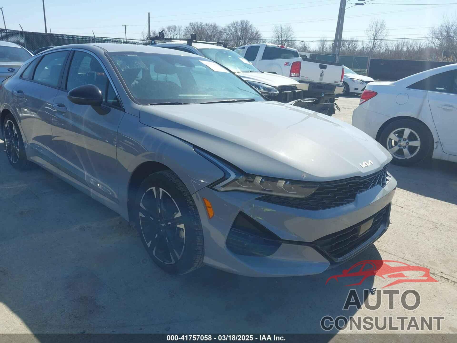 KIA K5 2024 - 5XXG64J22RG235225