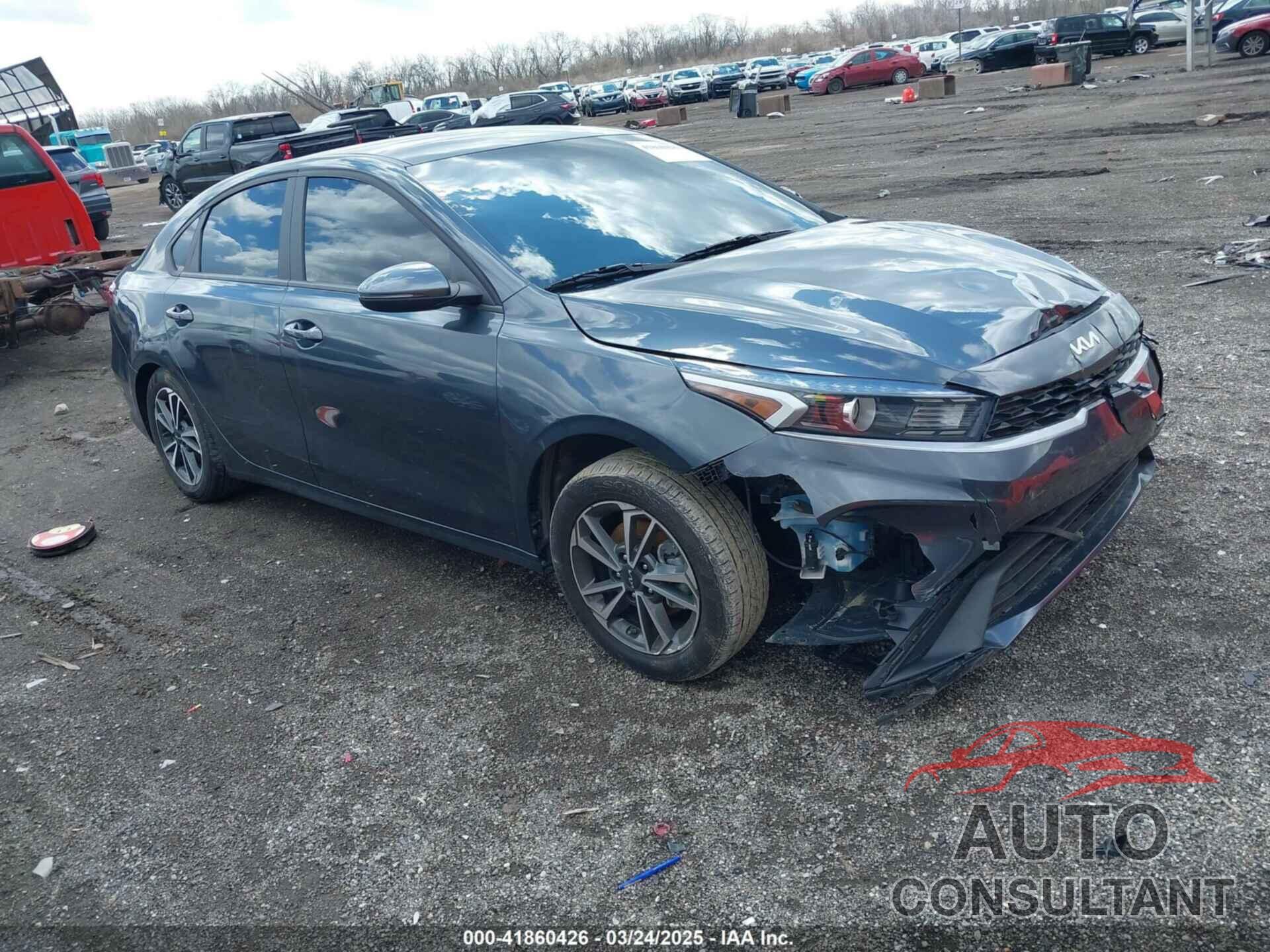 KIA FORTE 2023 - 3KPF24AD1PE668078