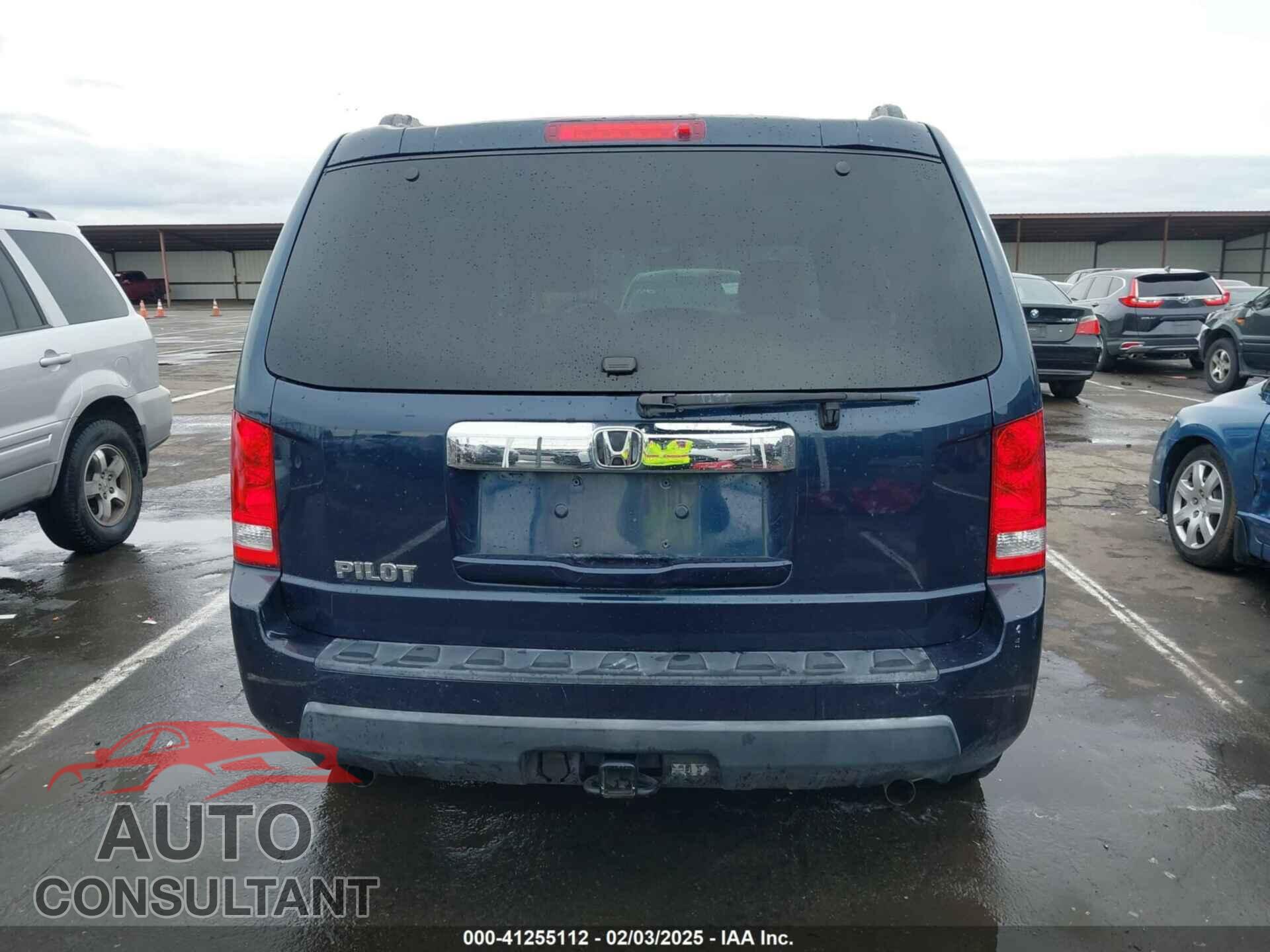 HONDA PILOT 2011 - 5FNYF3H23BB055328