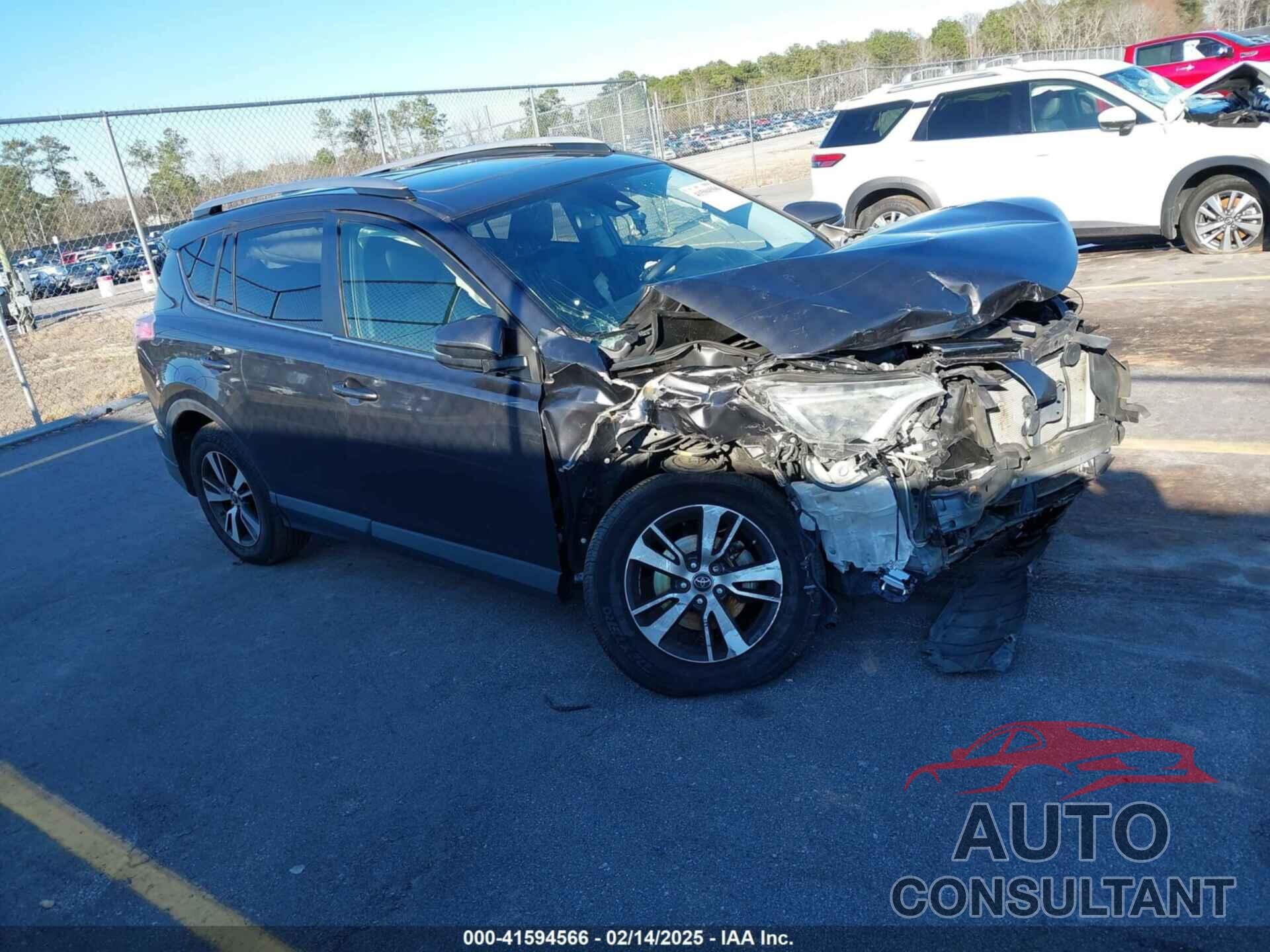 TOYOTA RAV4 2017 - JTMWFREV3HJ706578