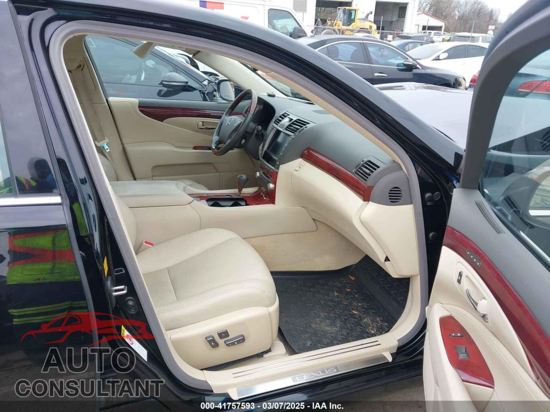 LEXUS LS 460 2011 - JTHBL5EF0B5103062