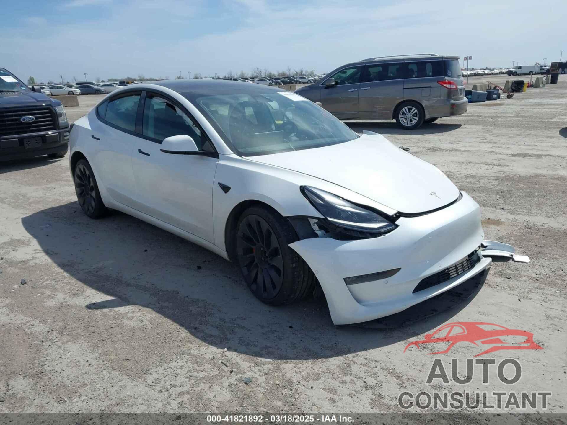 TESLA MODEL 3 2021 - 5YJ3E1EC8MF044388