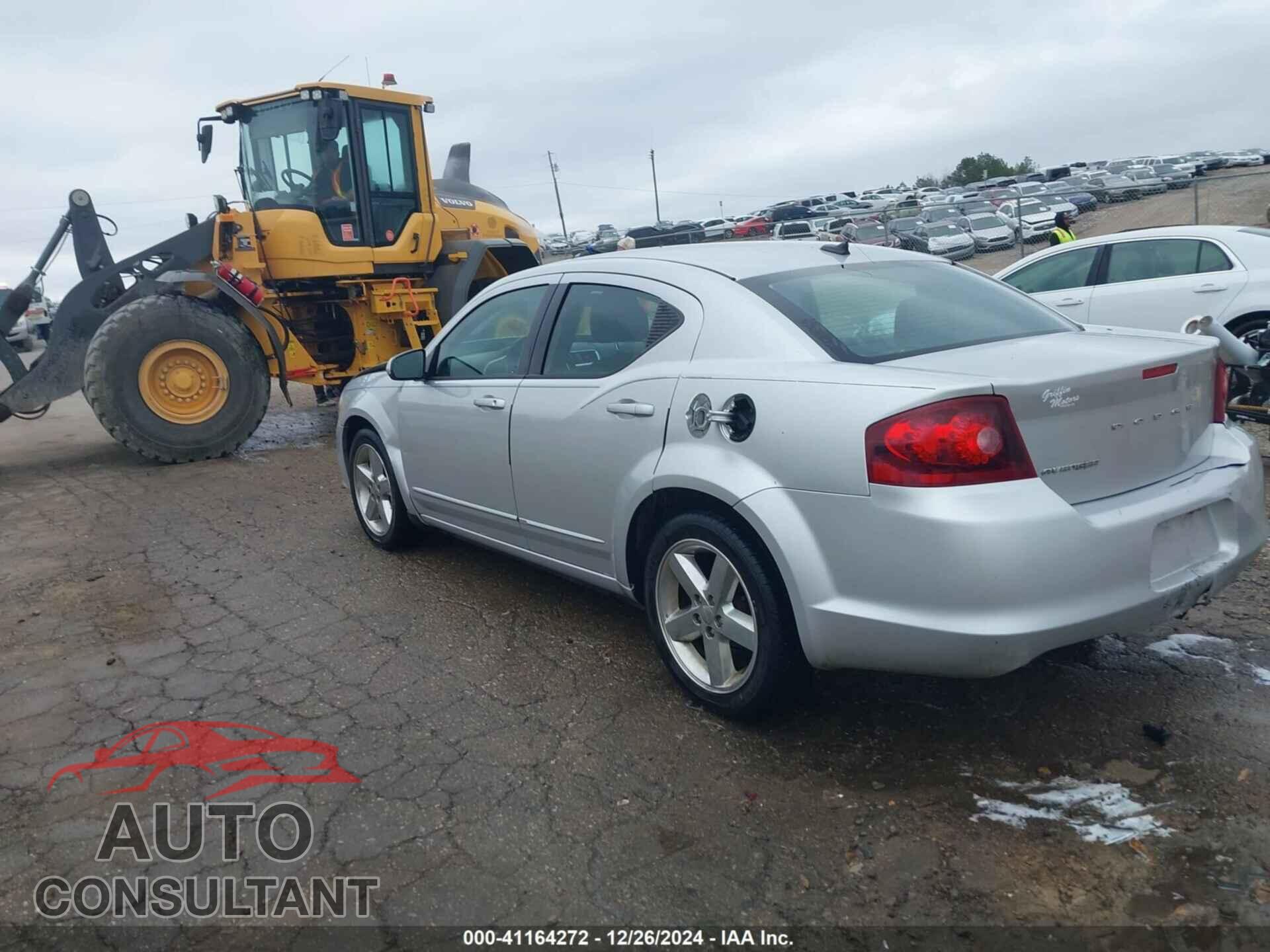 DODGE AVENGER 2011 - 1B3BD1FB1BN561293