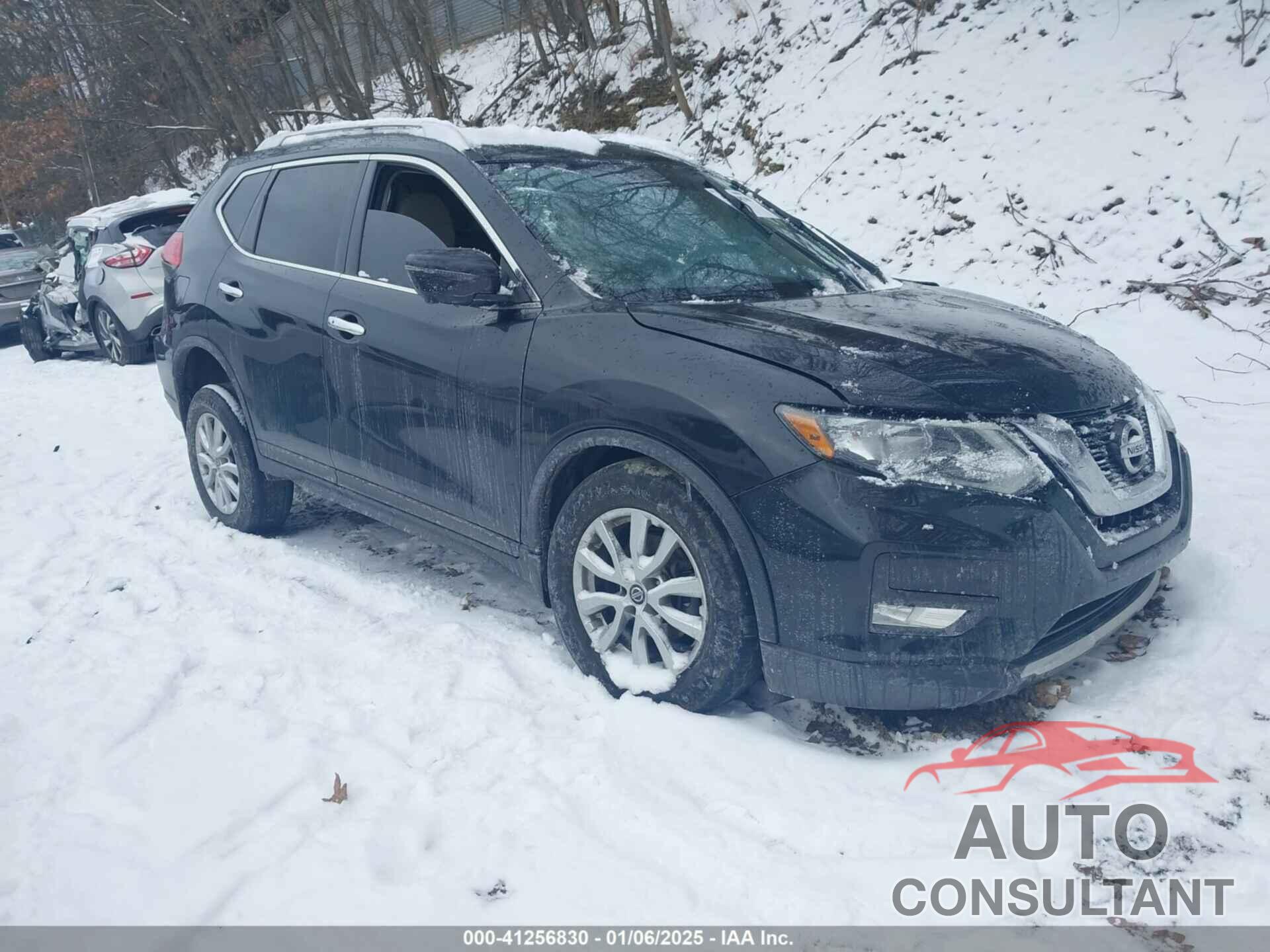 NISSAN ROGUE 2017 - KNMAT2MV2HP504002