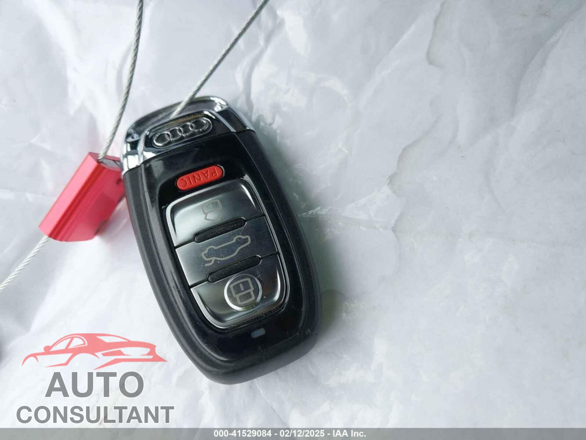 AUDI A8 L 2012 - WAURVAFD7CN005452
