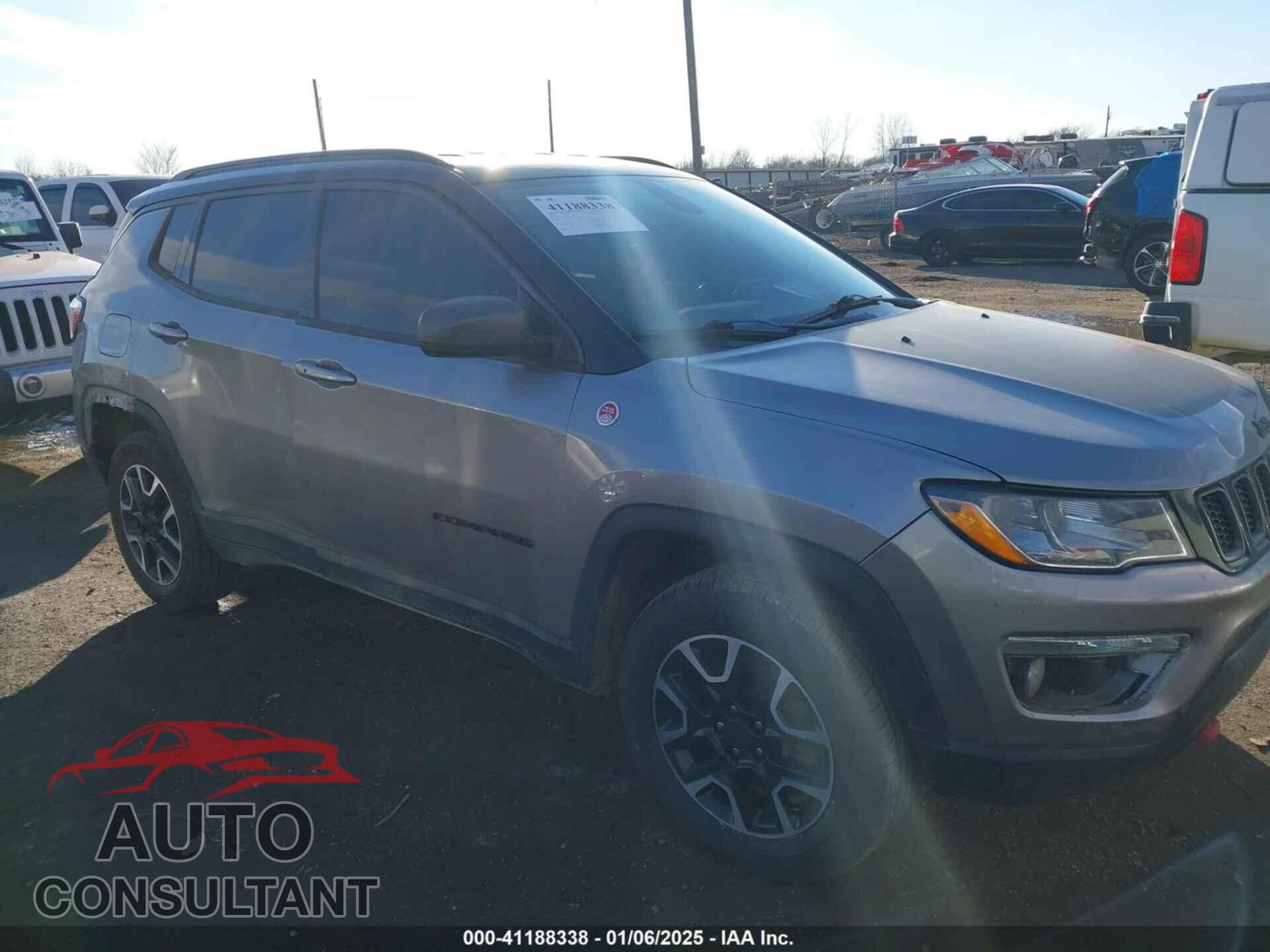 JEEP COMPASS 2020 - 3C4NJDDB2LT127619