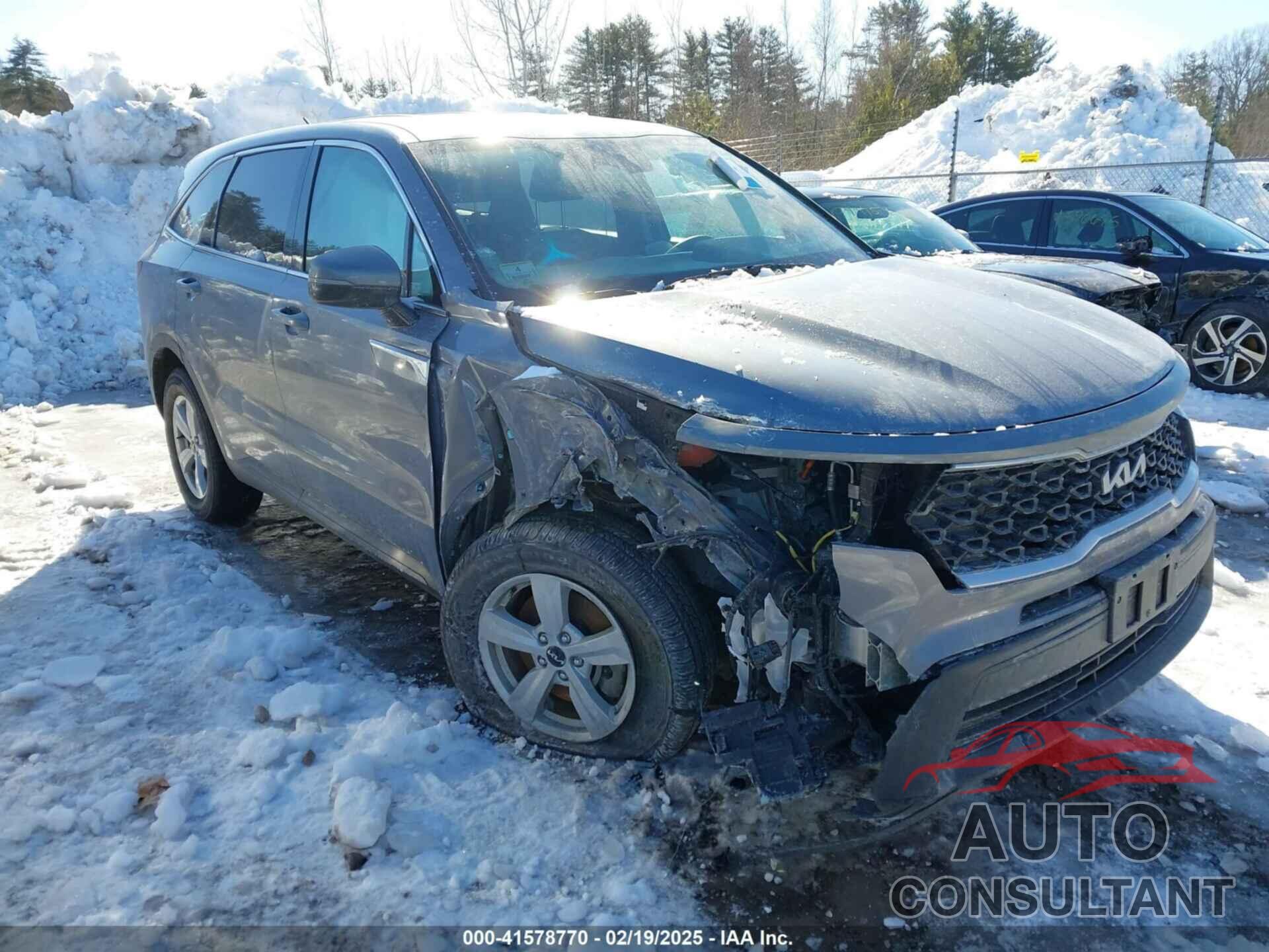 KIA SORENTO 2023 - 5XYRGDLC8PG211550