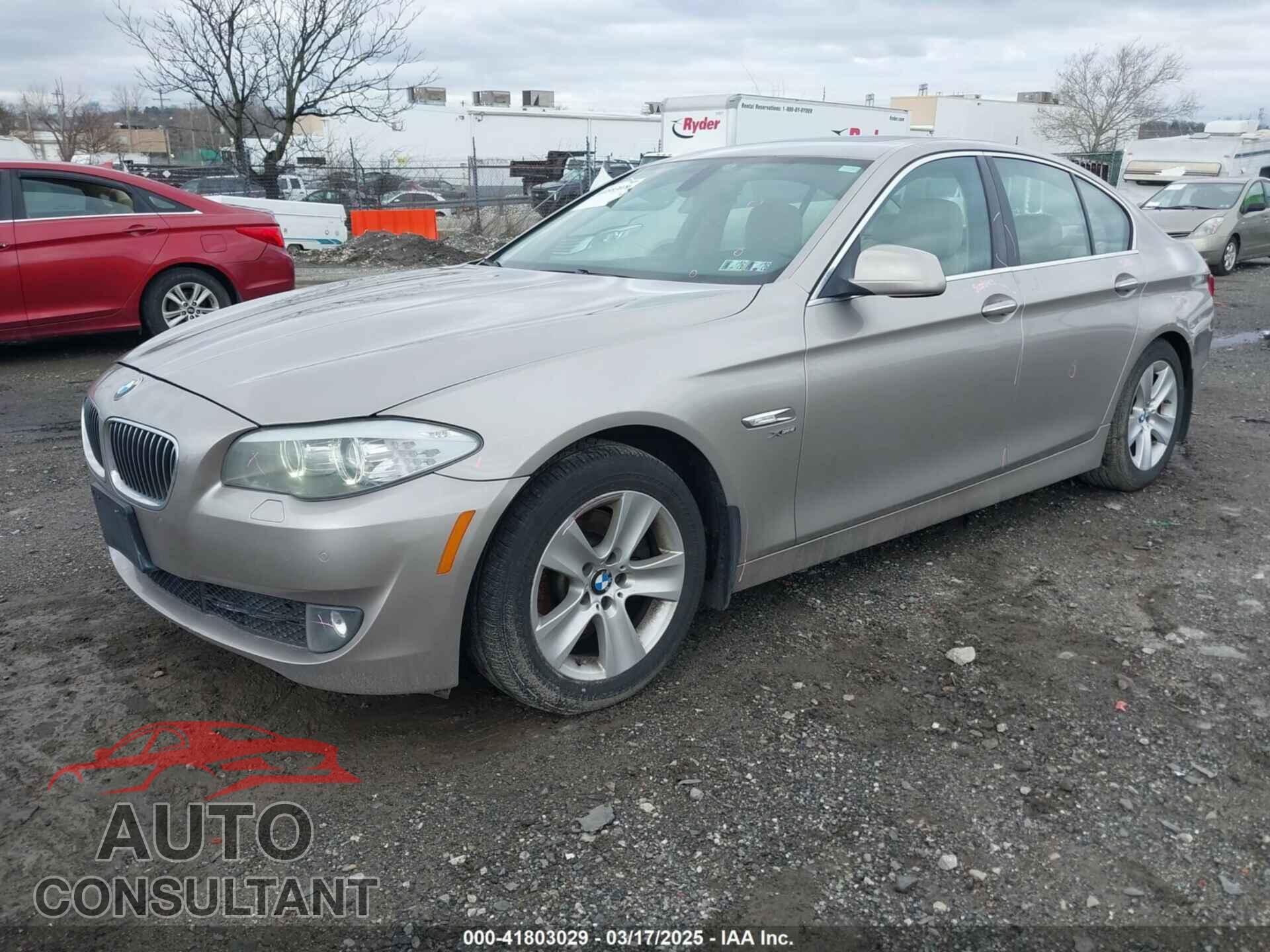 BMW 528I 2012 - WBAXH5C53CDW08326