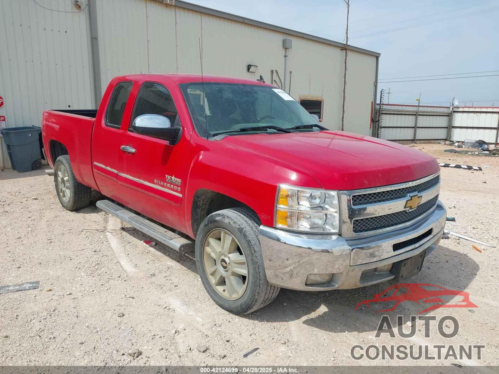 CHEVROLET SILVERADO 1500 2013 - 1GCRCSE07DZ203326